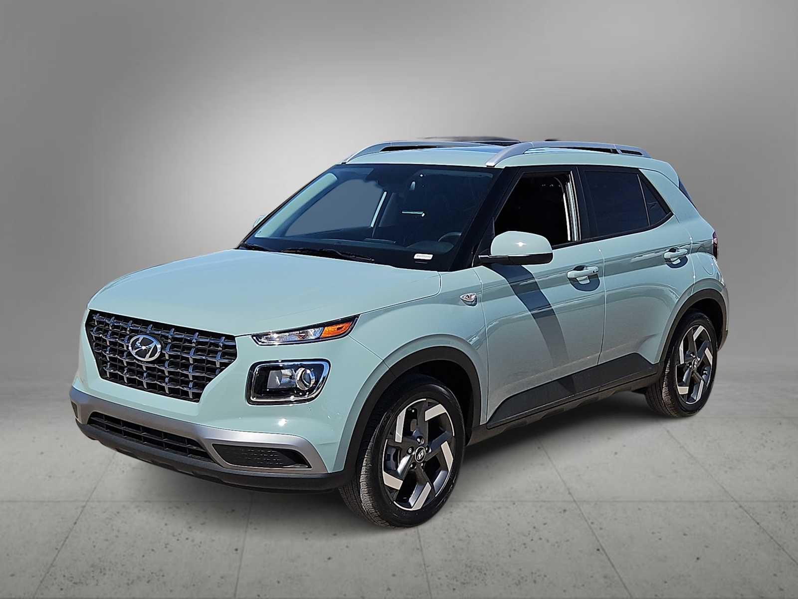 Thumbnail: 2026 Hyundai Venue - 4