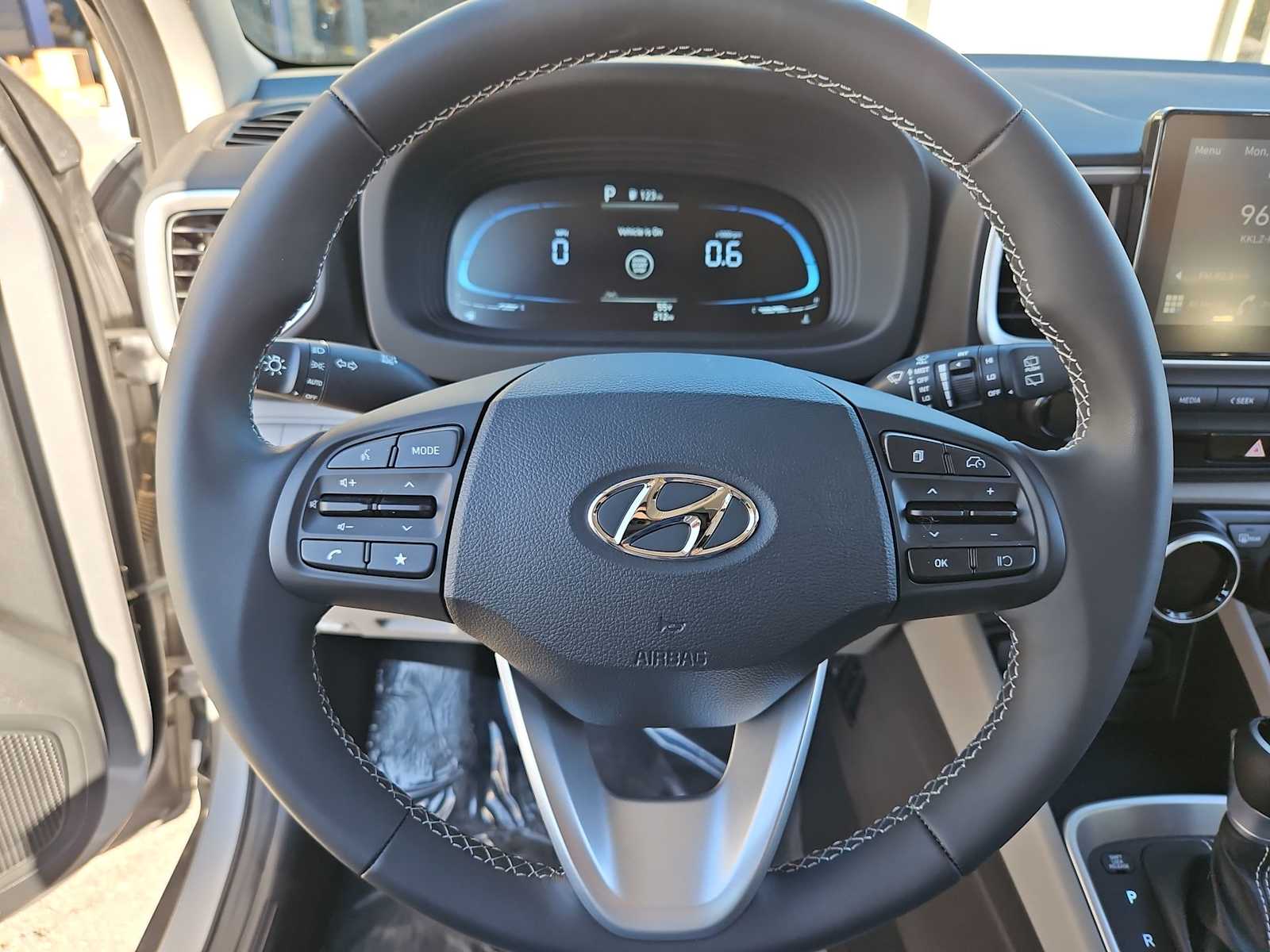 Thumbnail: 2025 Hyundai Venue - 24