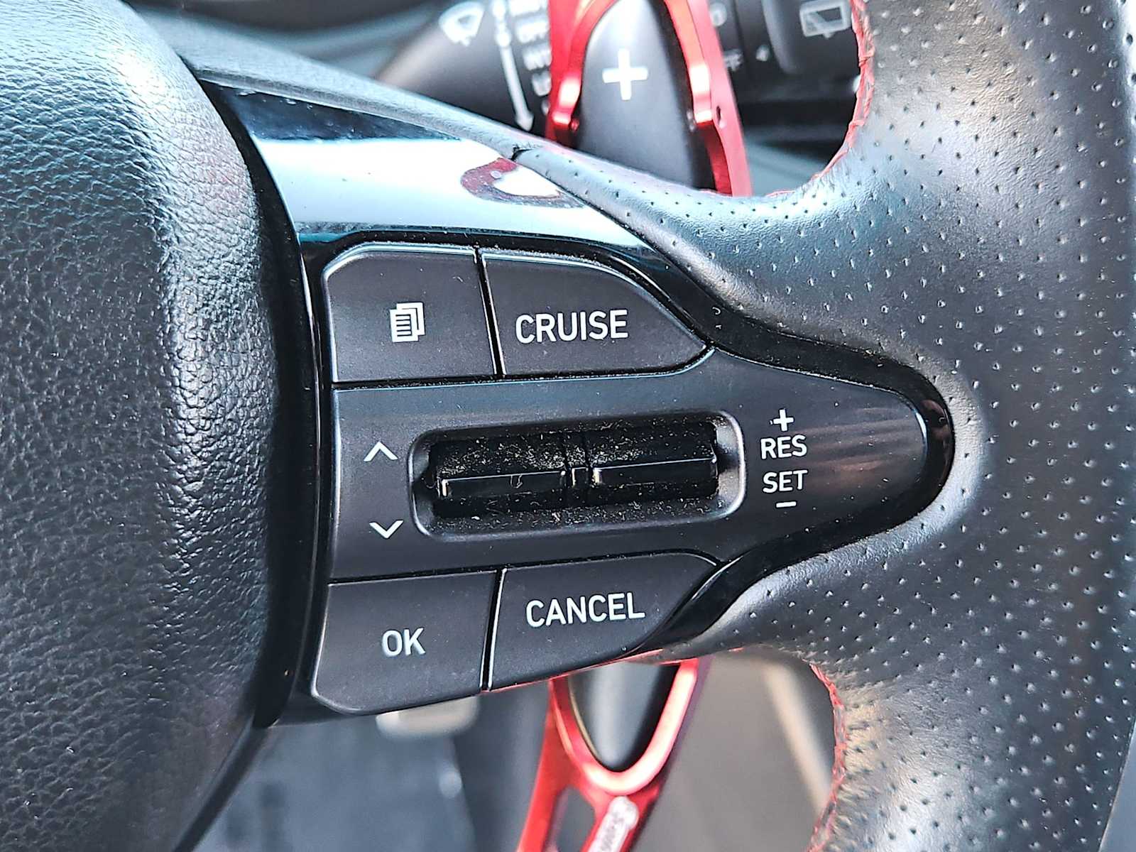 Thumbnail: 2020 Hyundai Elantra - 22