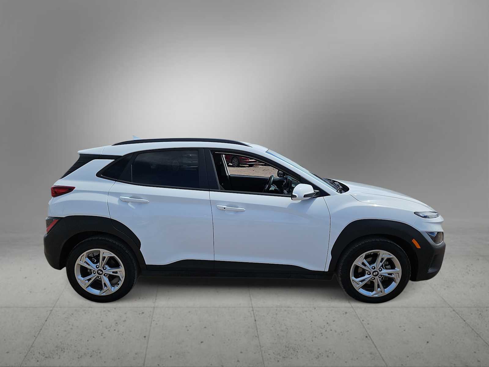 Thumbnail: 2023 Hyundai Kona - 9