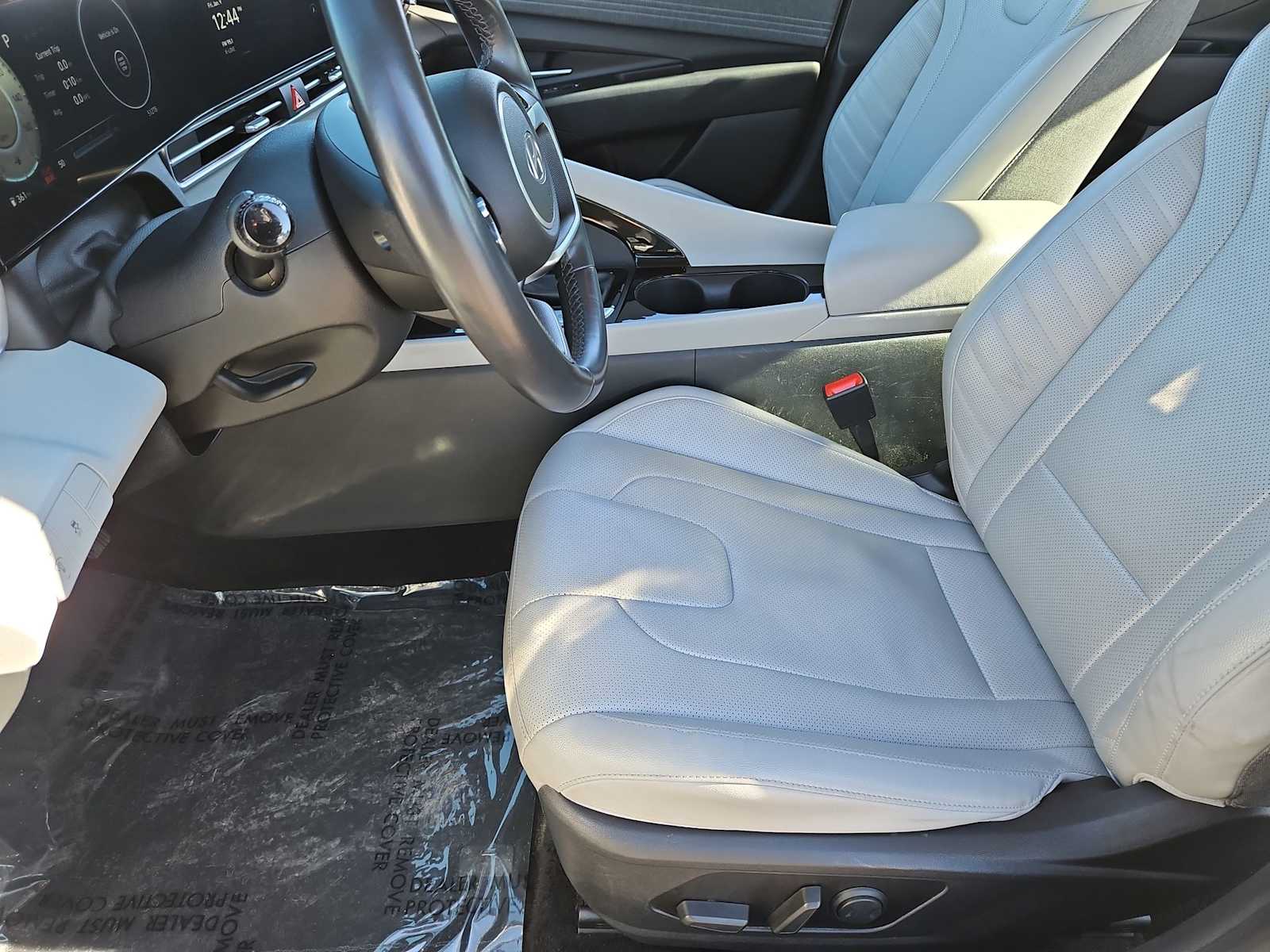 Thumbnail: 2024 Hyundai Elantra - 16