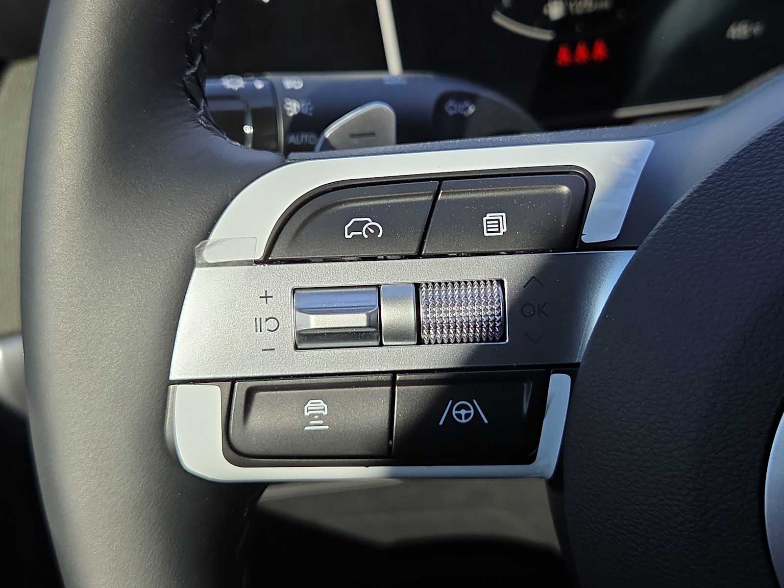 Thumbnail: 2025 Hyundai Santa Cruz - 24