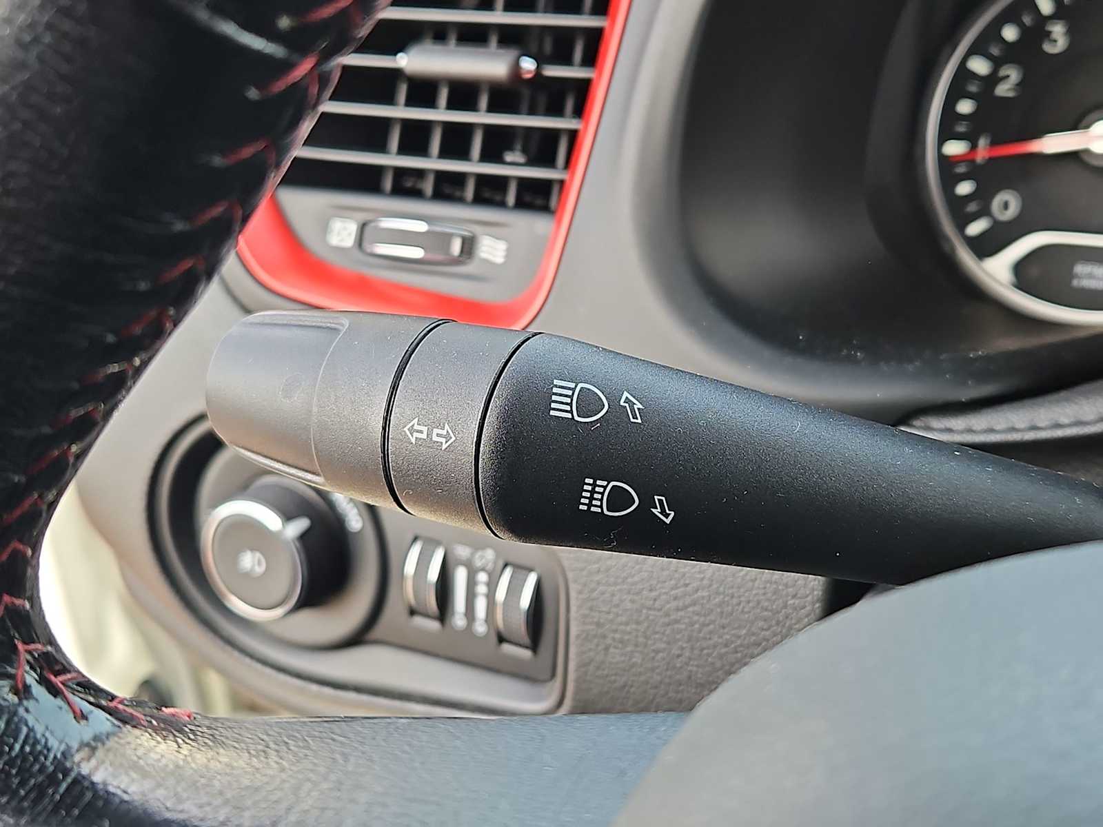 Thumbnail: 2018 Jeep Renegade - 26