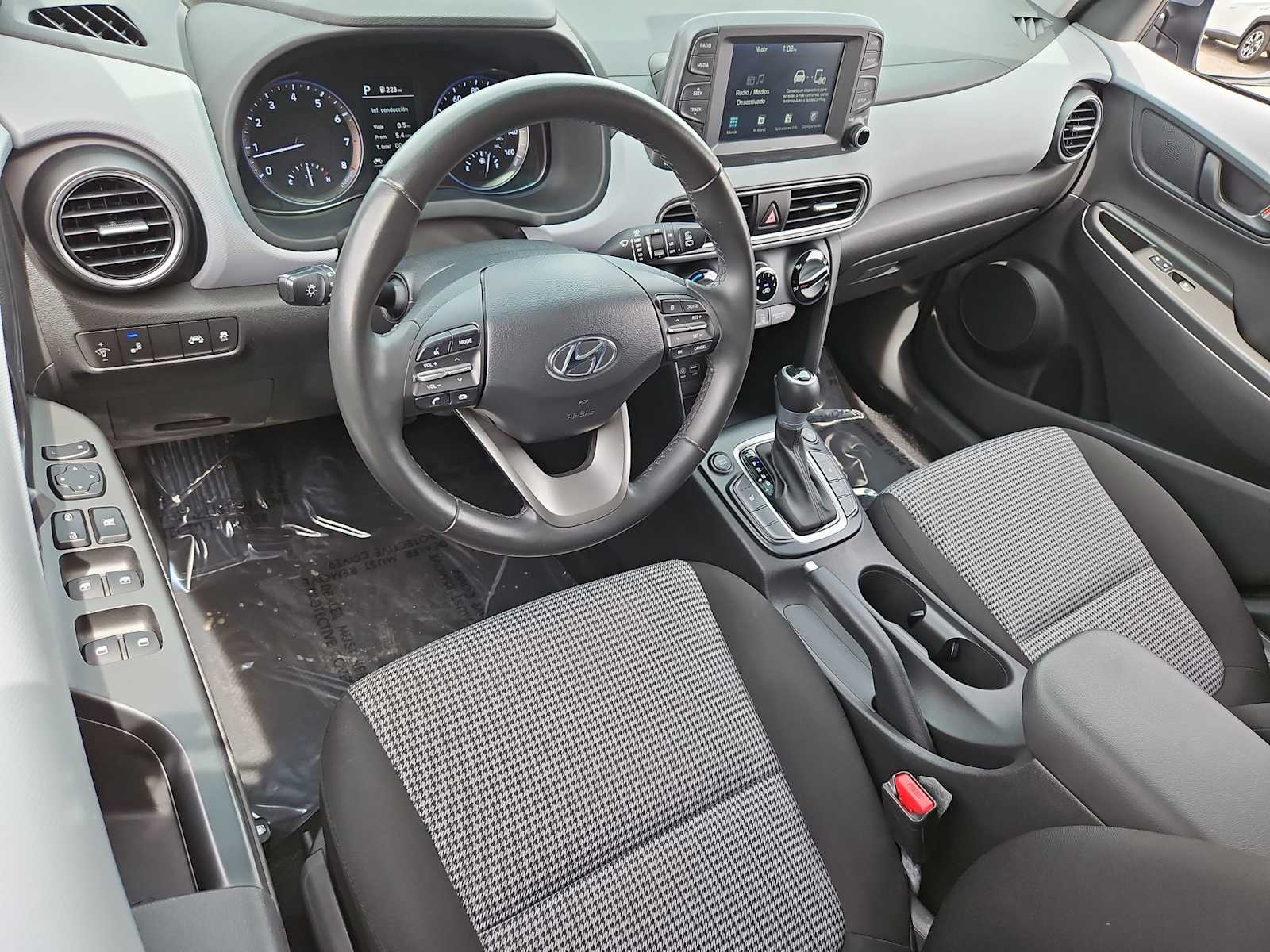 Thumbnail: 2021 Hyundai Kona - 10