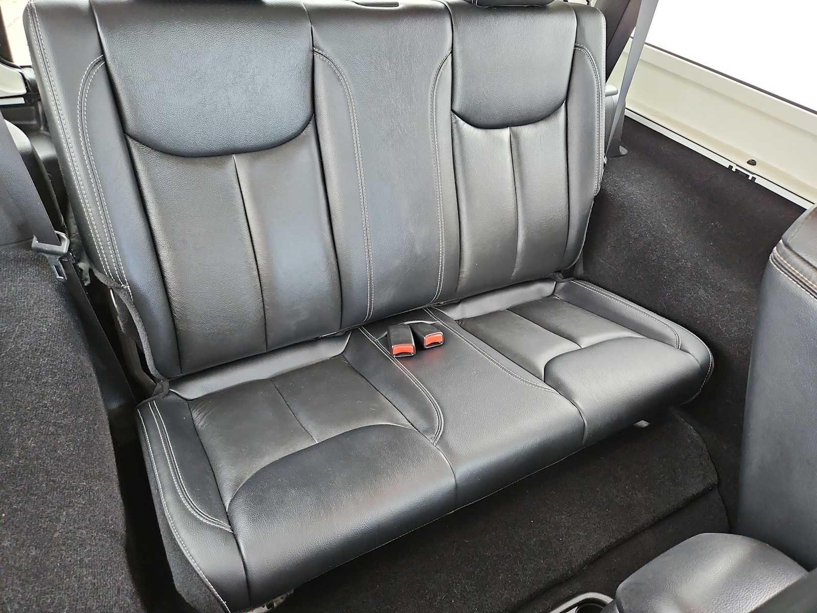 Thumbnail: 2015 Jeep Wrangler - 18