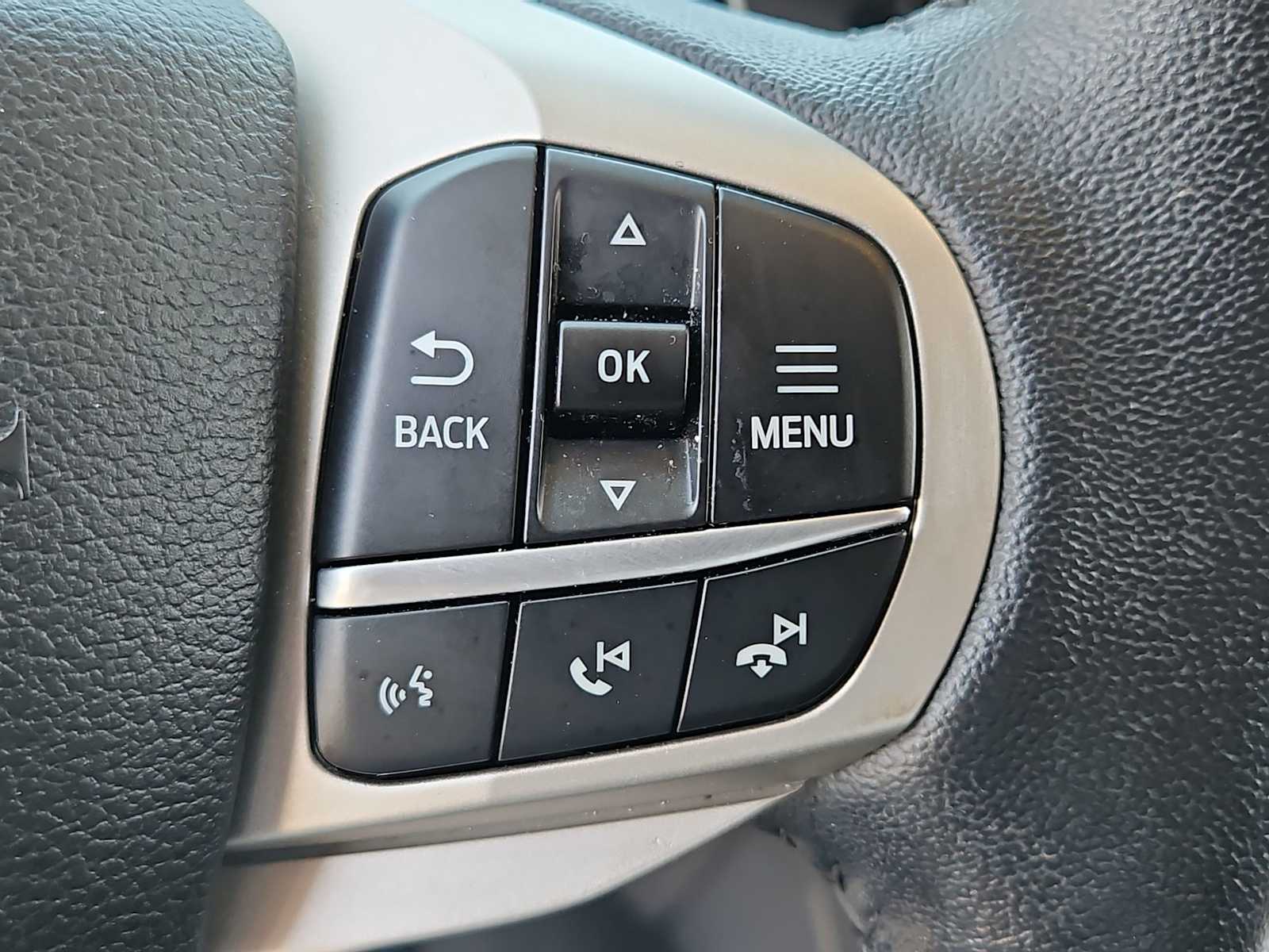 Thumbnail: 2021 Ford Explorer - 22