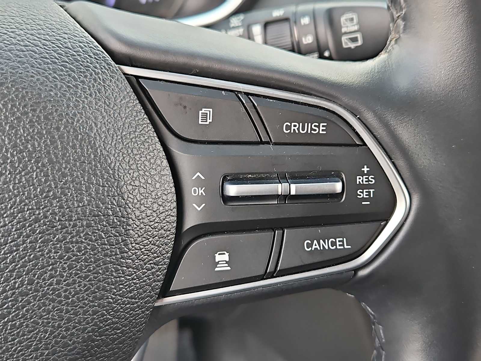 Thumbnail: 2019 Hyundai Santa Fe - 26