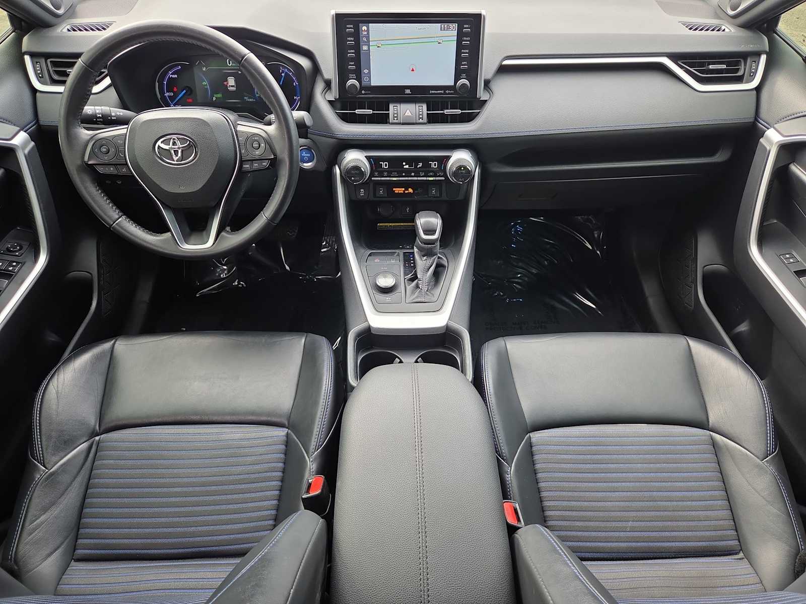 Thumbnail: 2020 Toyota RAV4 - 16