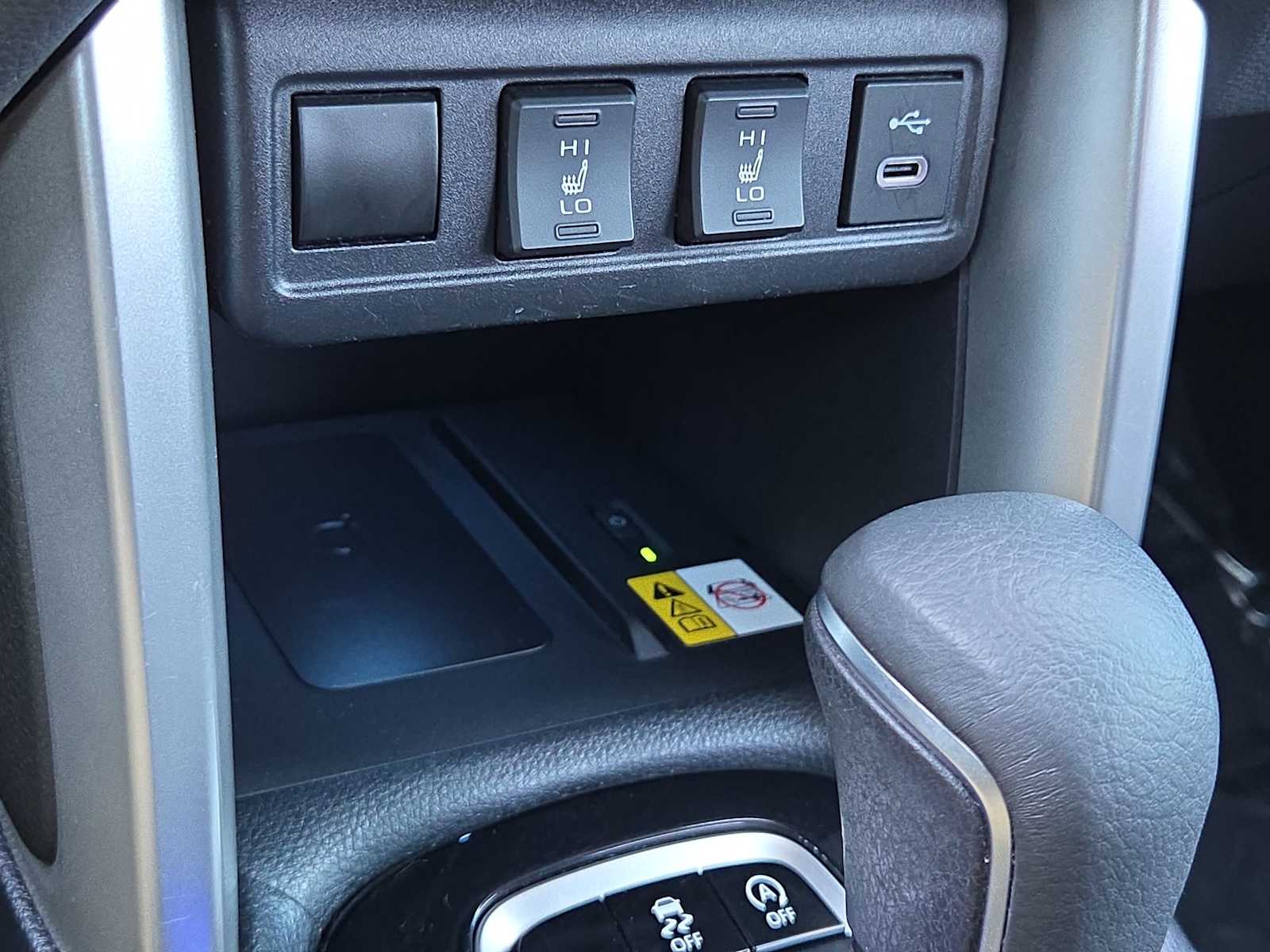 Thumbnail: 2023 Toyota Corolla Cross - 32