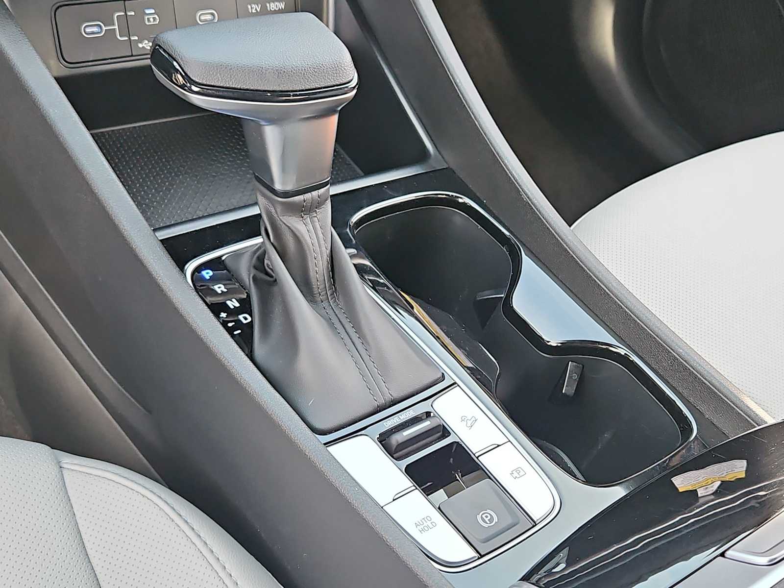 Thumbnail: 2025 Hyundai Santa Cruz - 32