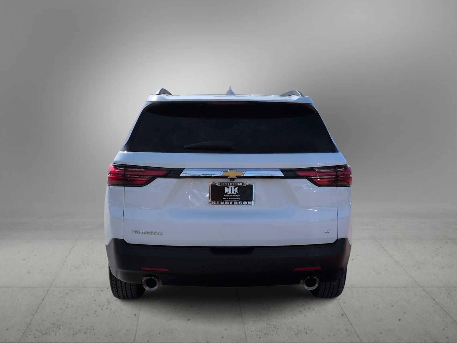 Thumbnail: 2023 Chevrolet Traverse - 7