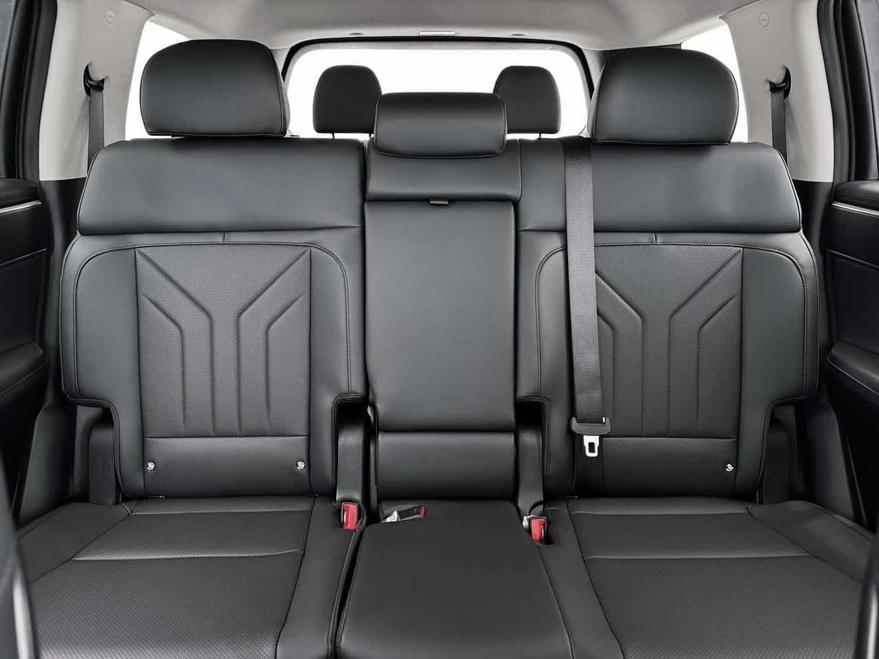 Thumbnail: 2026 Hyundai Santa Fe - 16