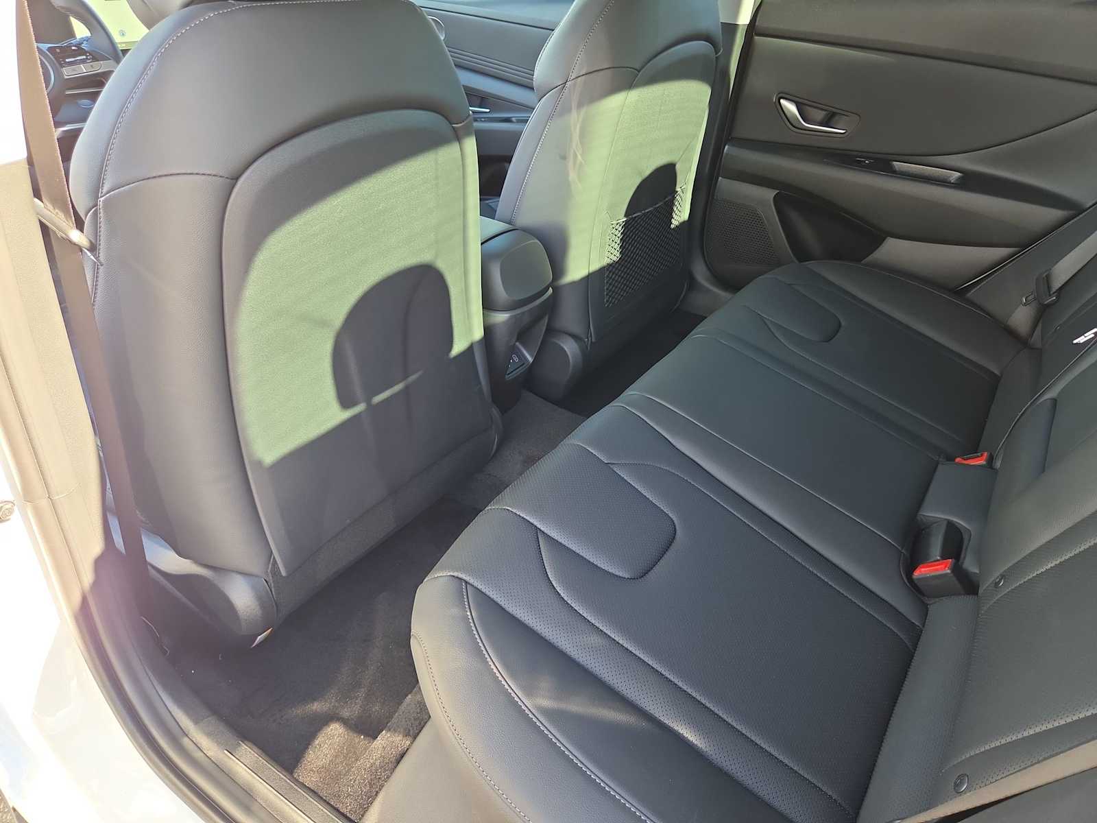 Thumbnail: 2026 Hyundai Elantra - 18