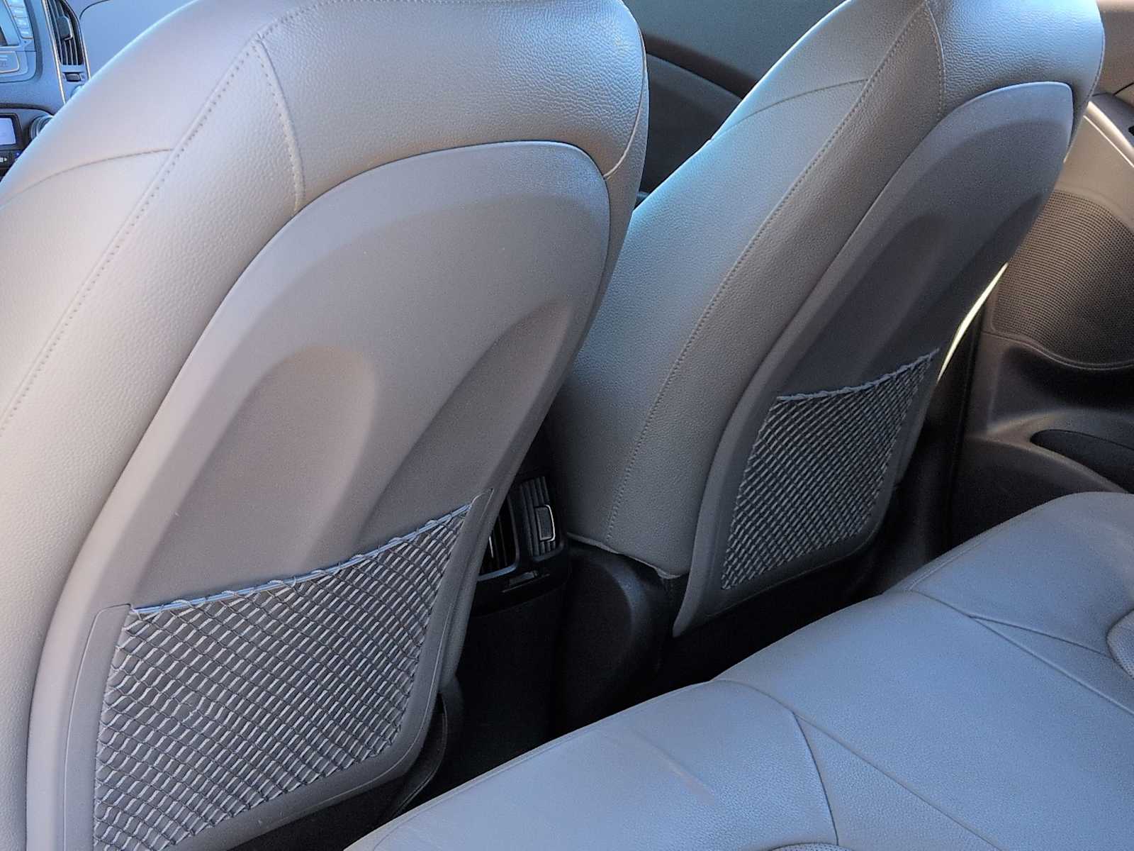 Thumbnail: 2014 Hyundai Tucson - 19