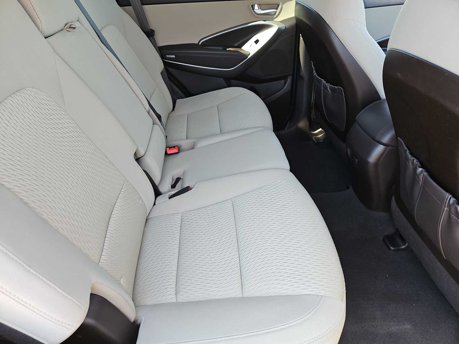 Thumbnail: 2018 Hyundai Santa Fe - 20