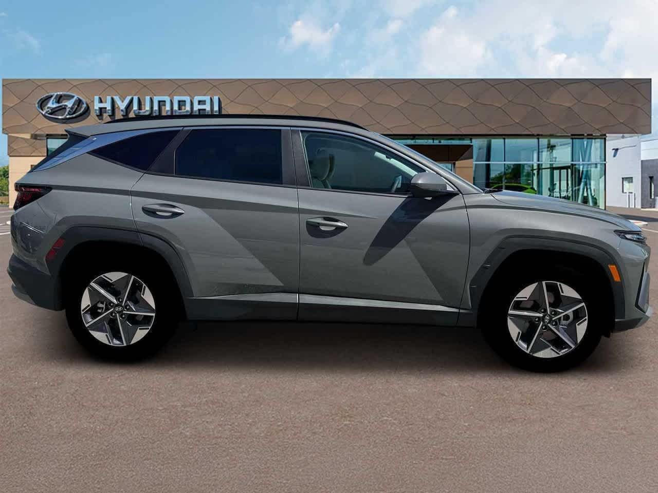 Thumbnail: 2026 Hyundai Tucson - 9