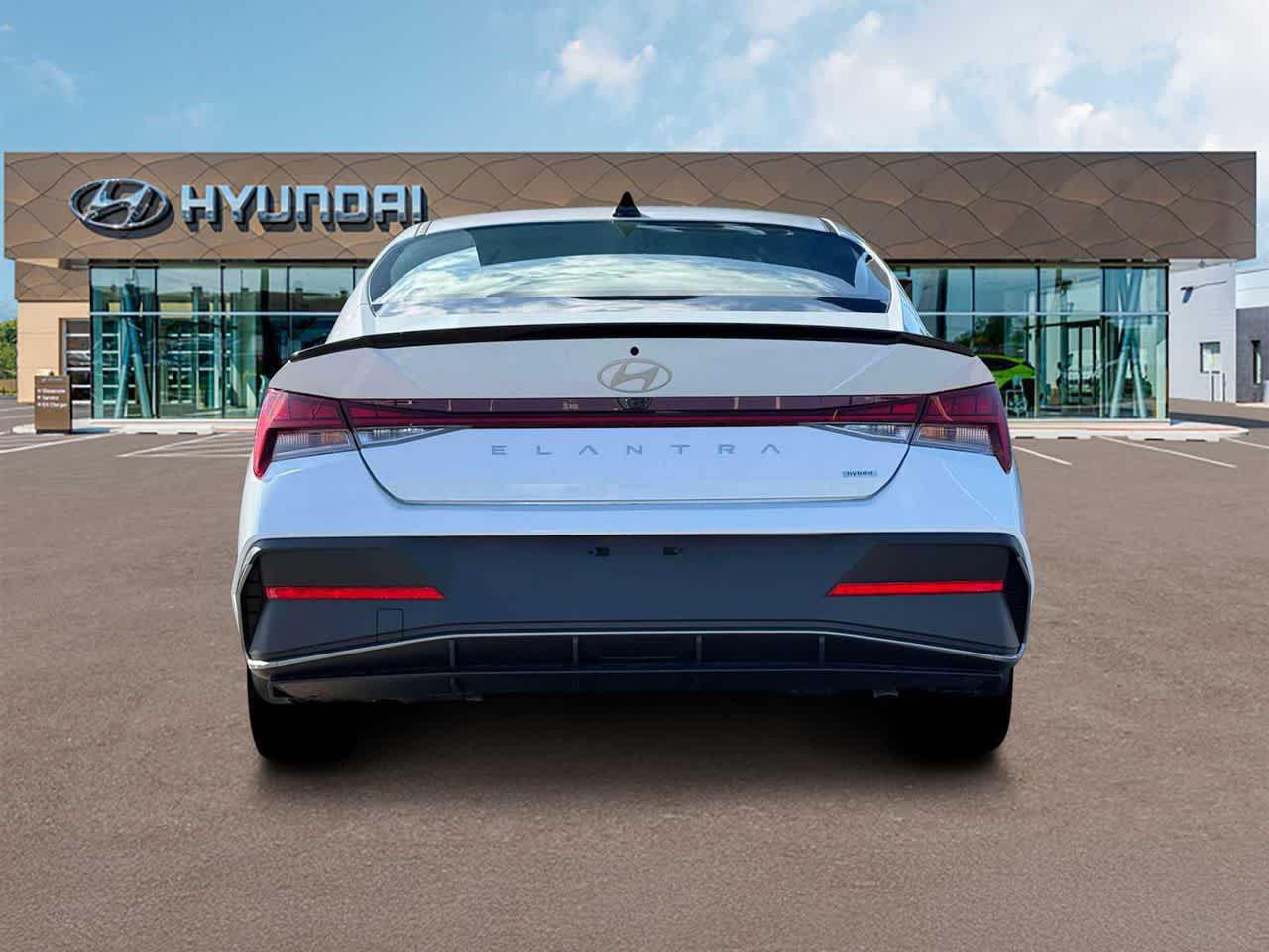 2025 Hyundai Elantra Sport 6