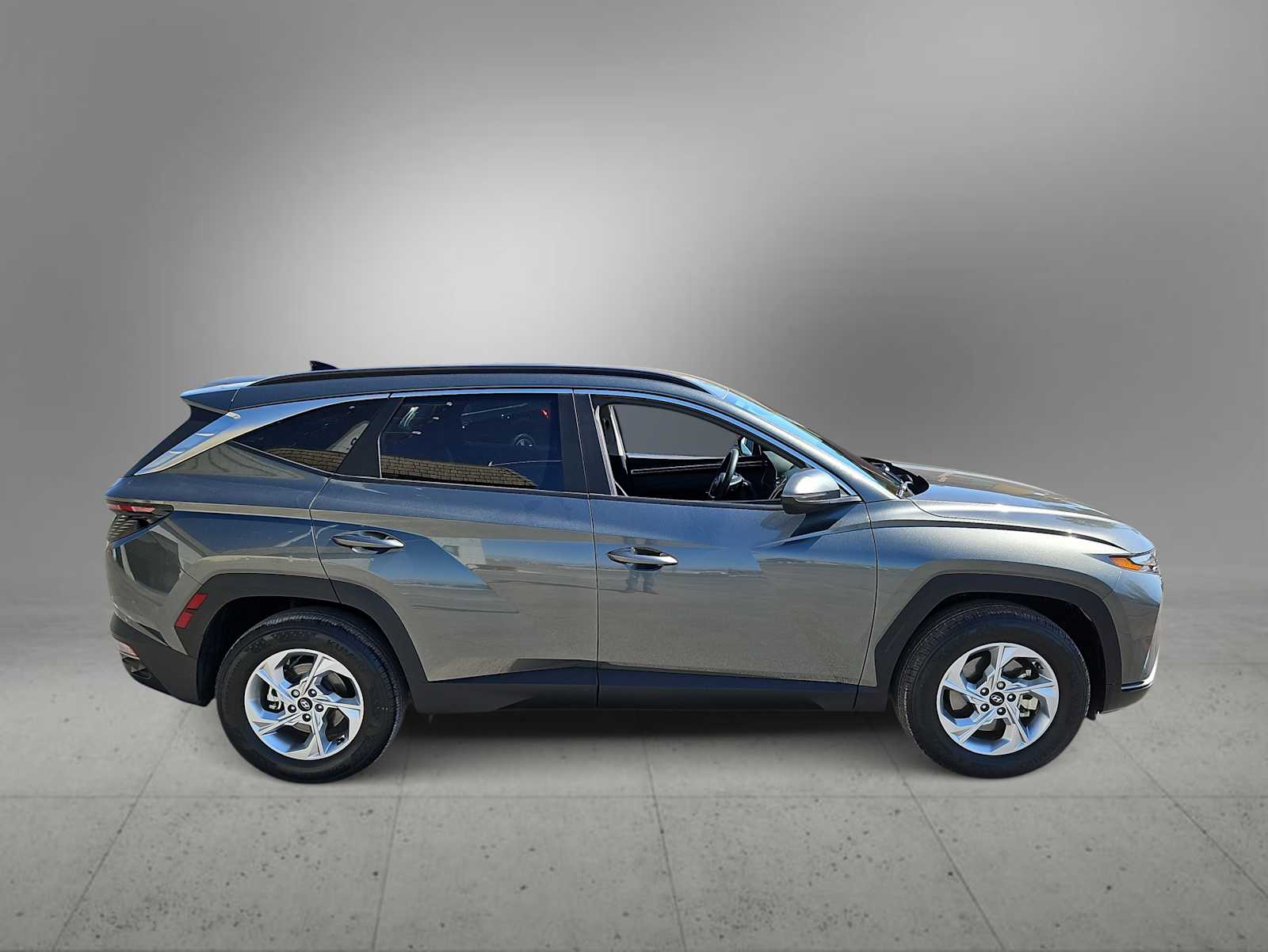 Thumbnail: 2023 Hyundai Tucson - 9