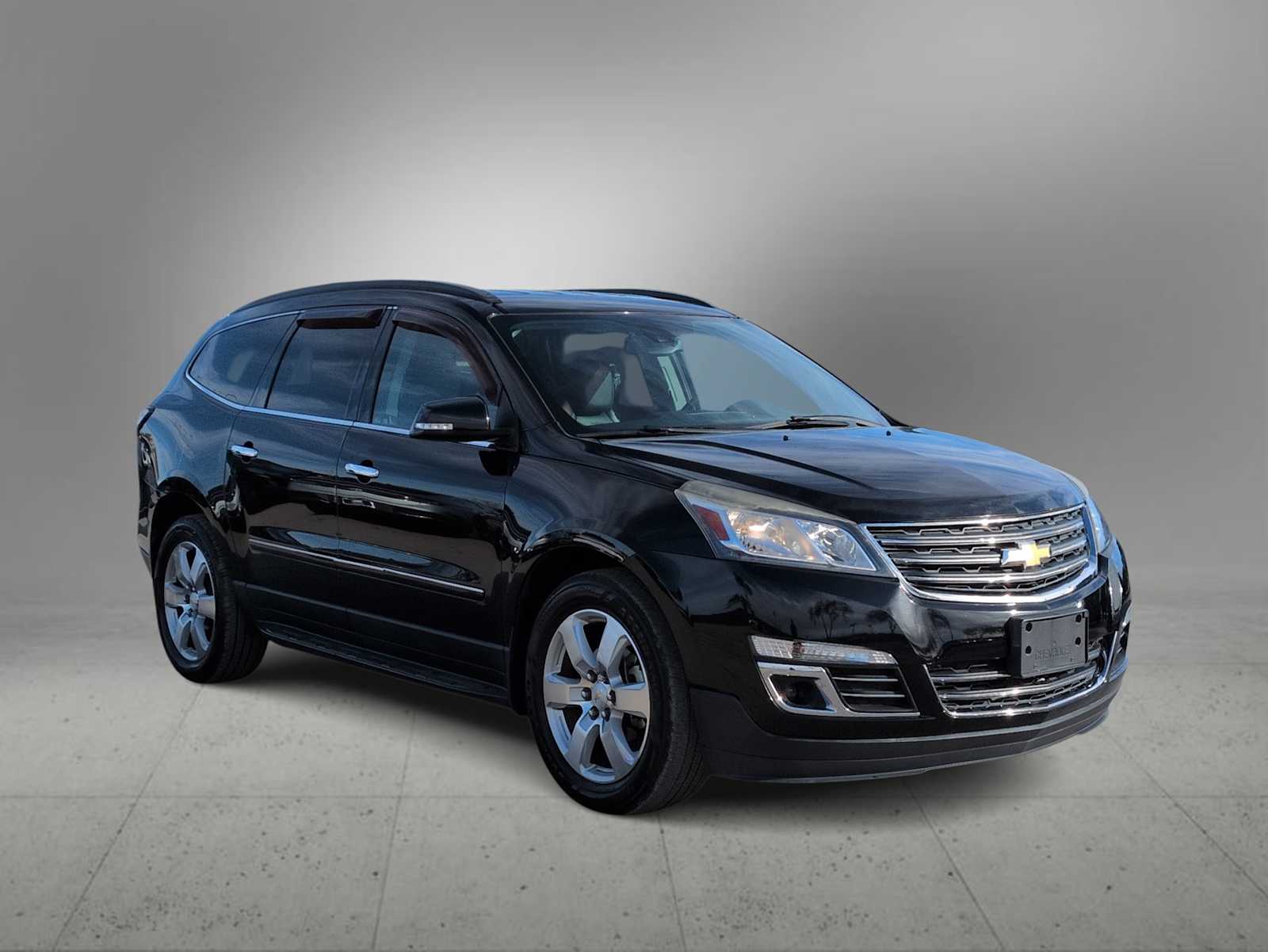 Thumbnail: 2017 Chevrolet Traverse - 2