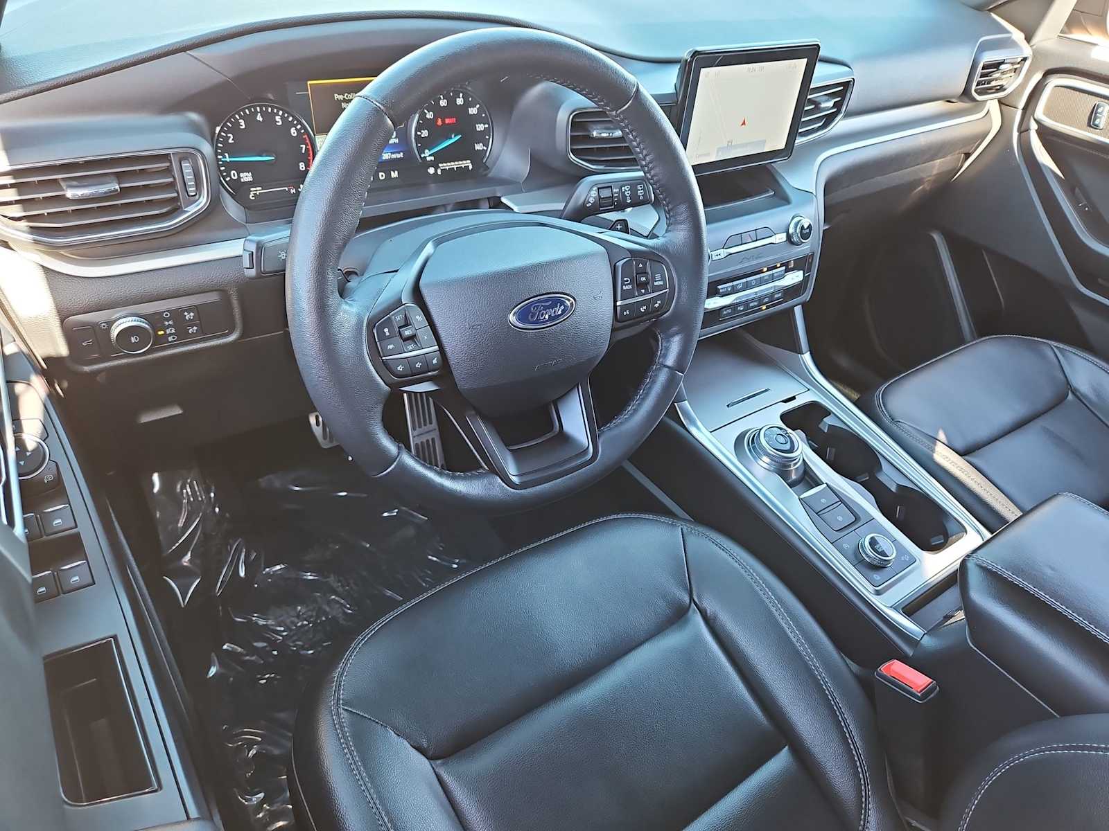 Thumbnail: 2020 Ford Explorer - 10