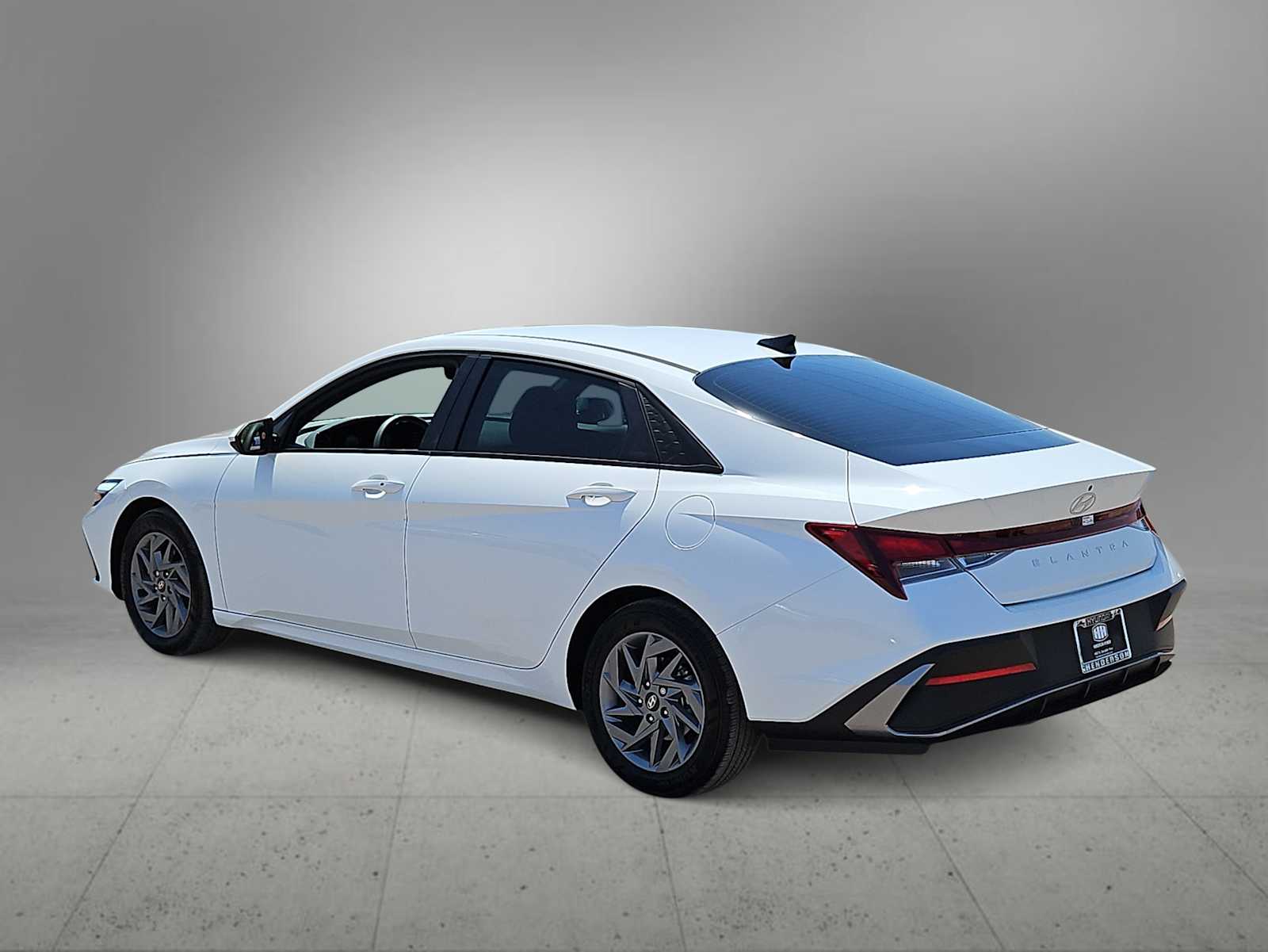 Thumbnail: 2024 Hyundai Elantra - 6