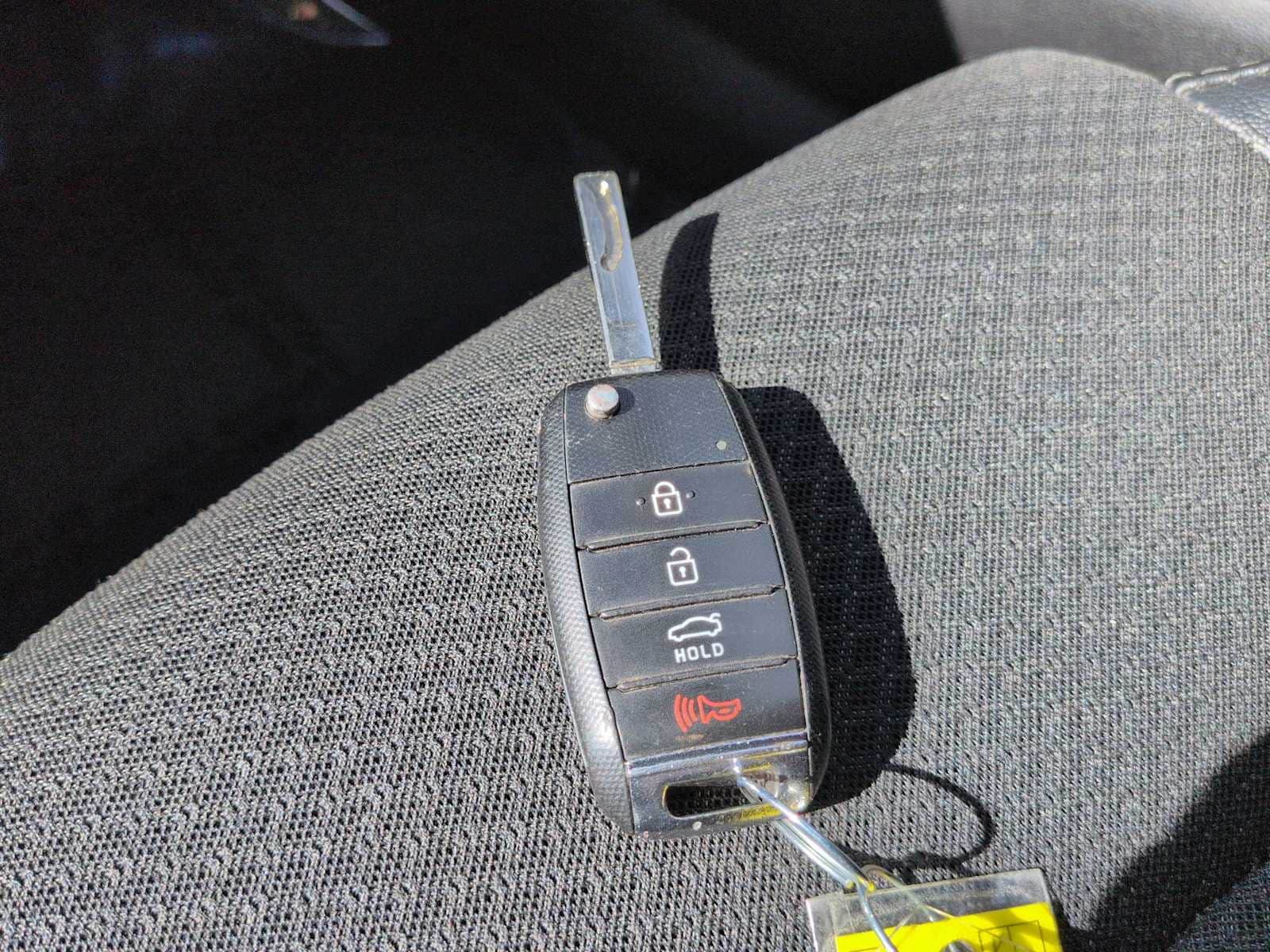 Thumbnail: 2018 Kia Optima - 35