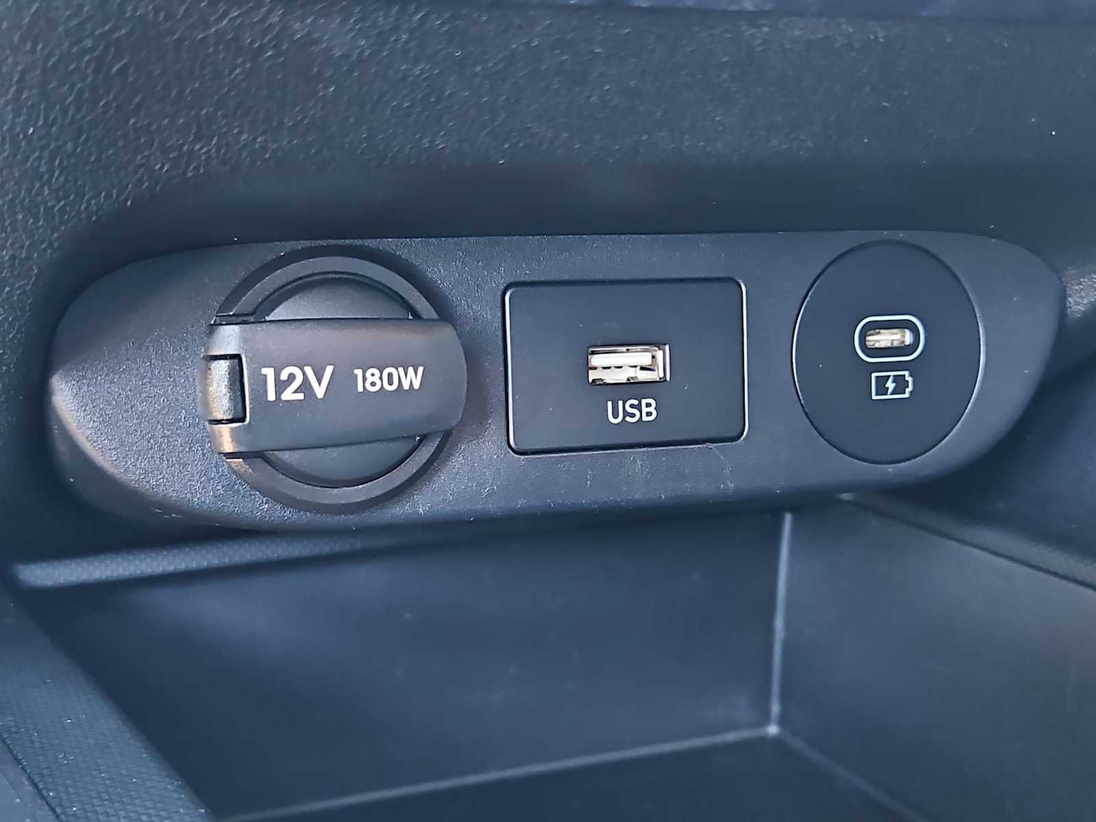 Thumbnail: 2024 Hyundai Elantra - 30