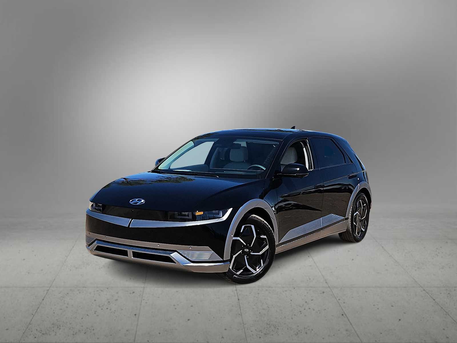 Thumbnail: 2024 Hyundai Ioniq 5 - 1