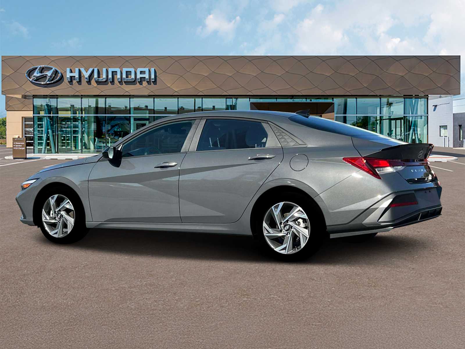 Thumbnail: 2025 Hyundai Elantra - 4