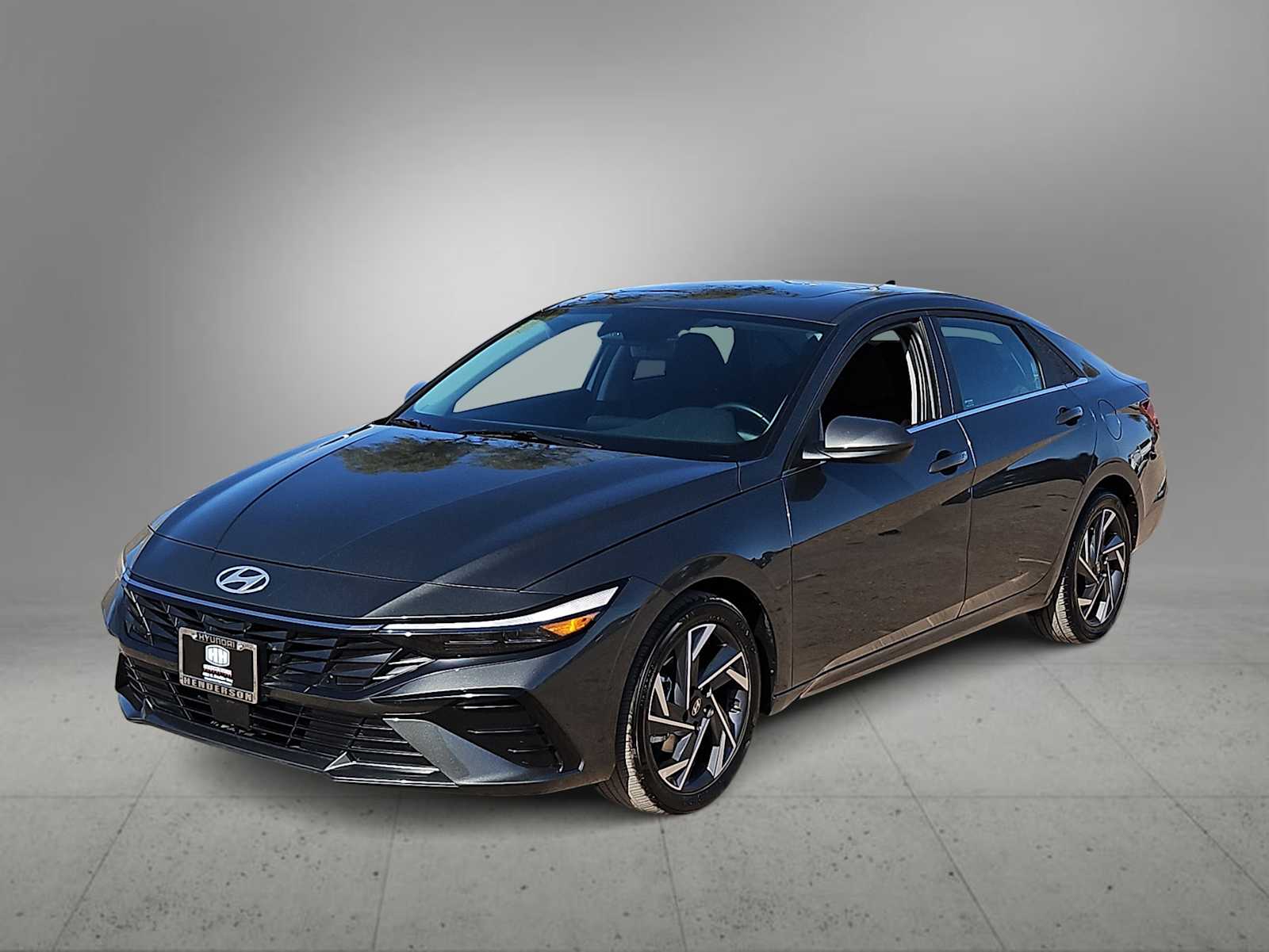 Thumbnail: 2025 Hyundai Elantra - 4