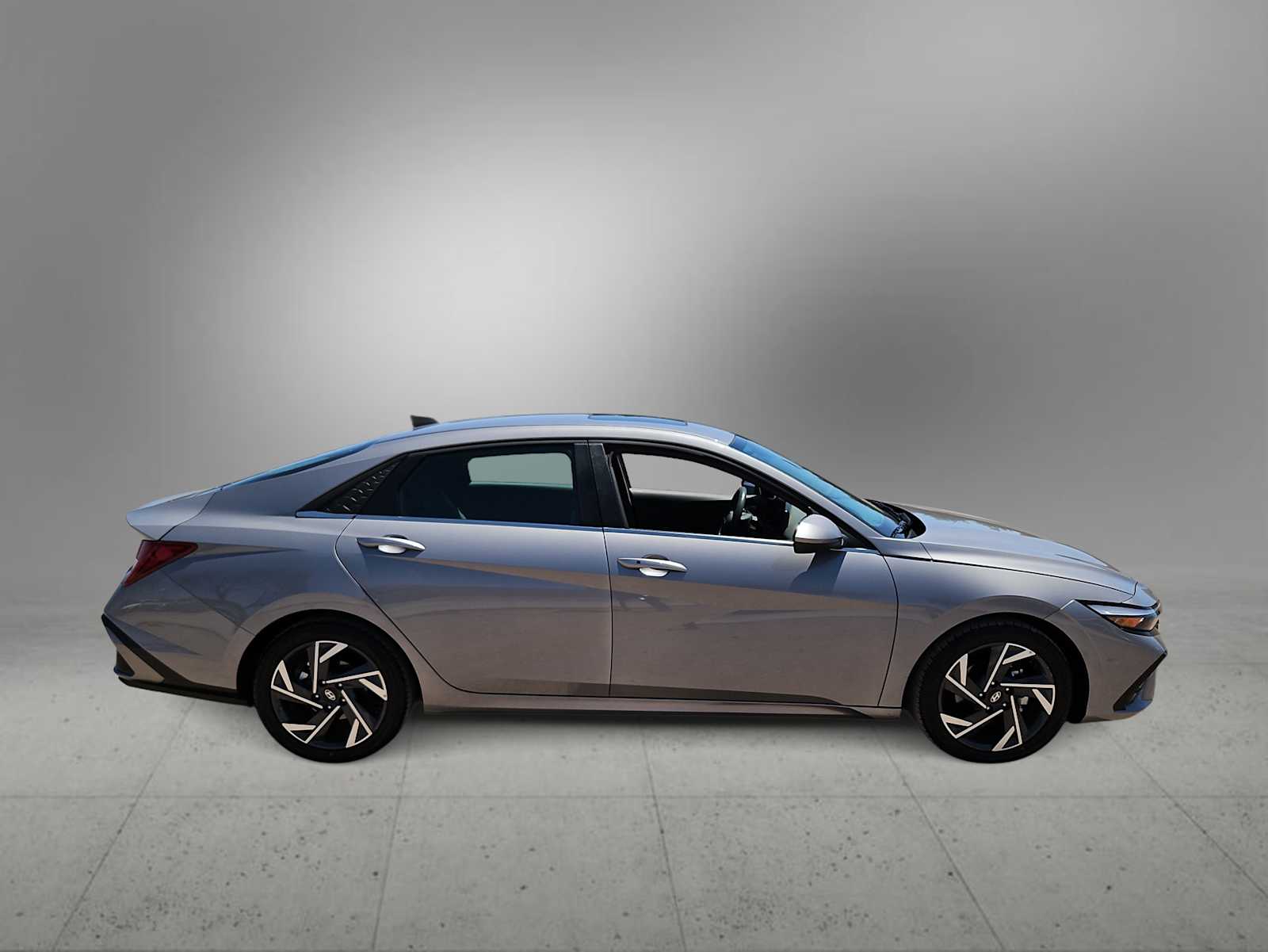Thumbnail: 2025 Hyundai Elantra - 9