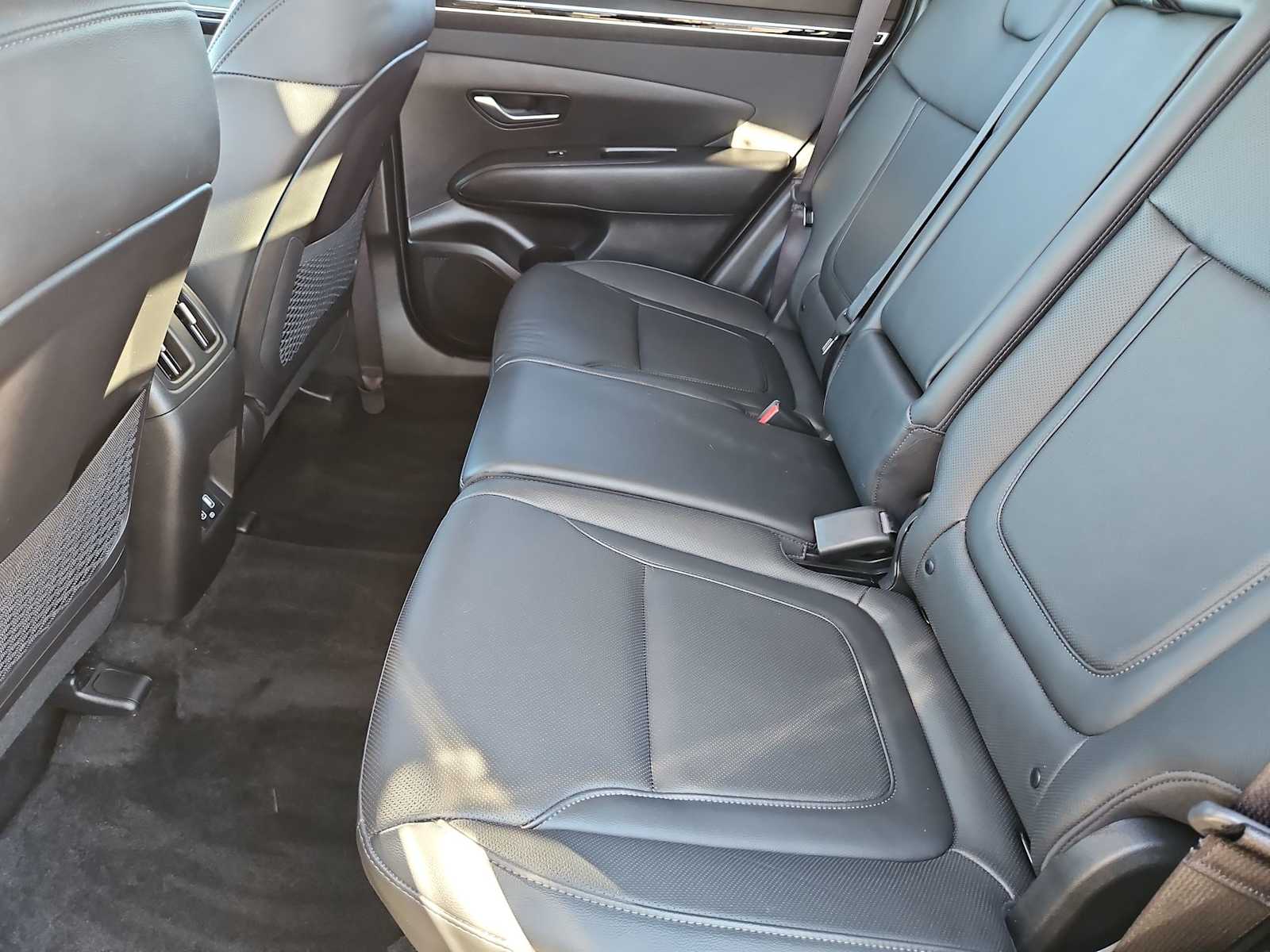 Thumbnail: 2023 Hyundai Tucson - 19