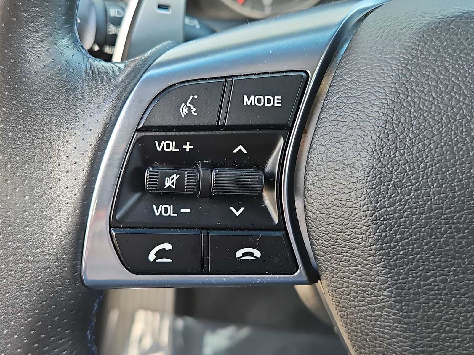 Thumbnail: 2018 Hyundai Sonata - 23