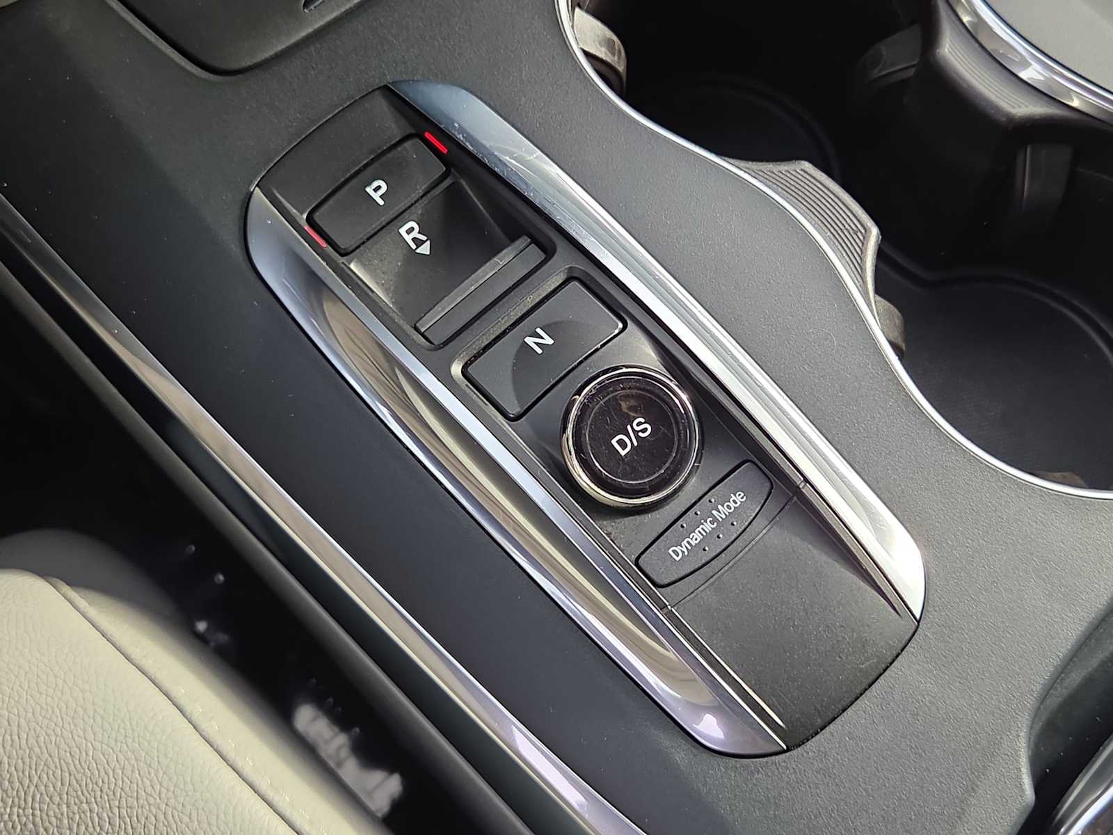 Thumbnail: 2017 Acura MDX - 33