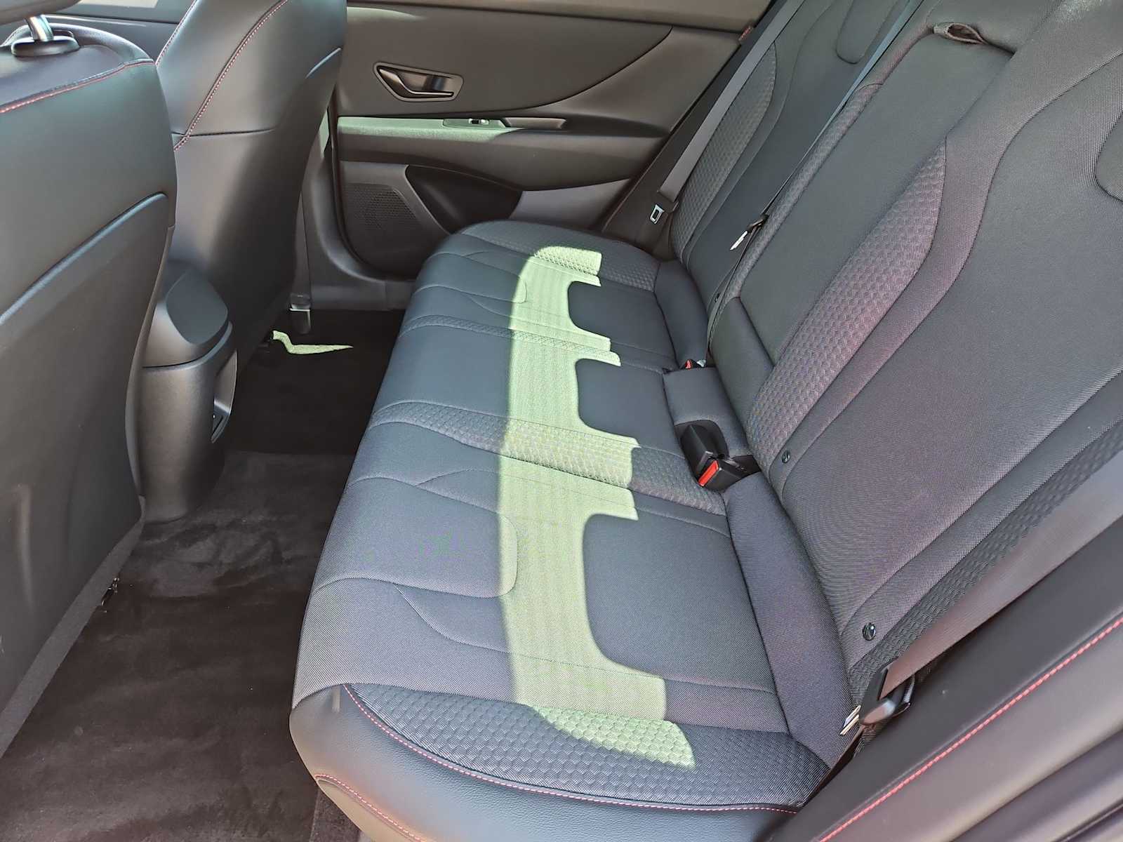 Thumbnail: 2024 Hyundai Elantra - 19