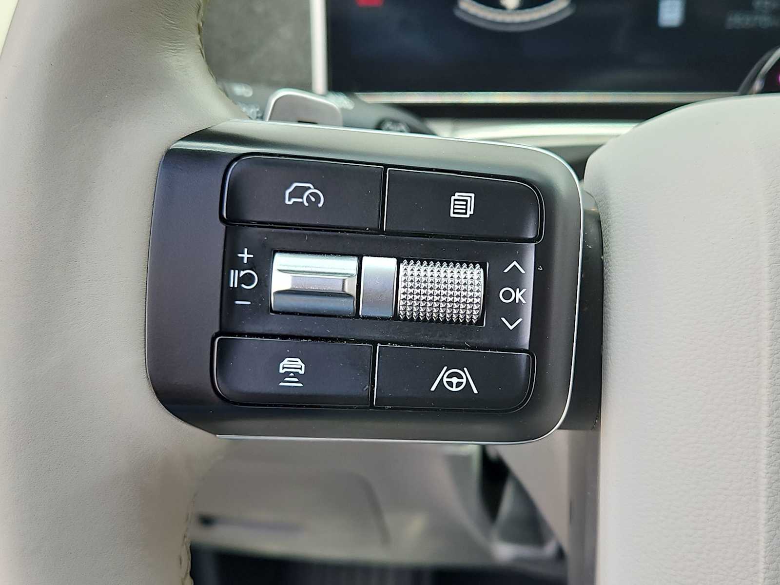 Thumbnail: 2025 Hyundai Santa Fe - 23