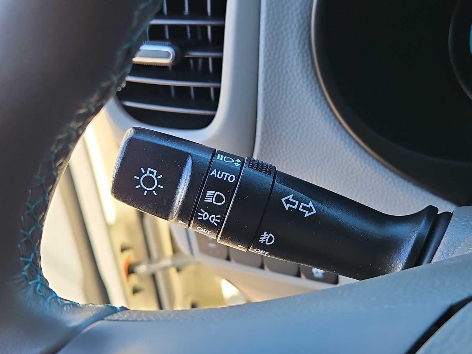 Thumbnail: 2017 Kia Soul EV - 27