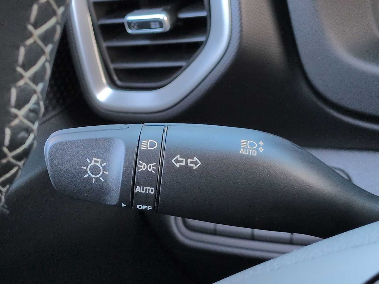 Thumbnail: 2026 Hyundai Venue - 27