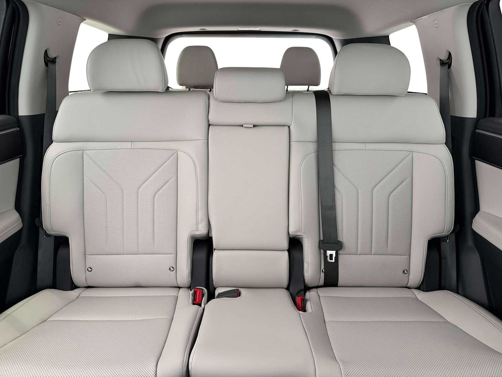 Thumbnail: 2026 Hyundai Santa Fe - 16