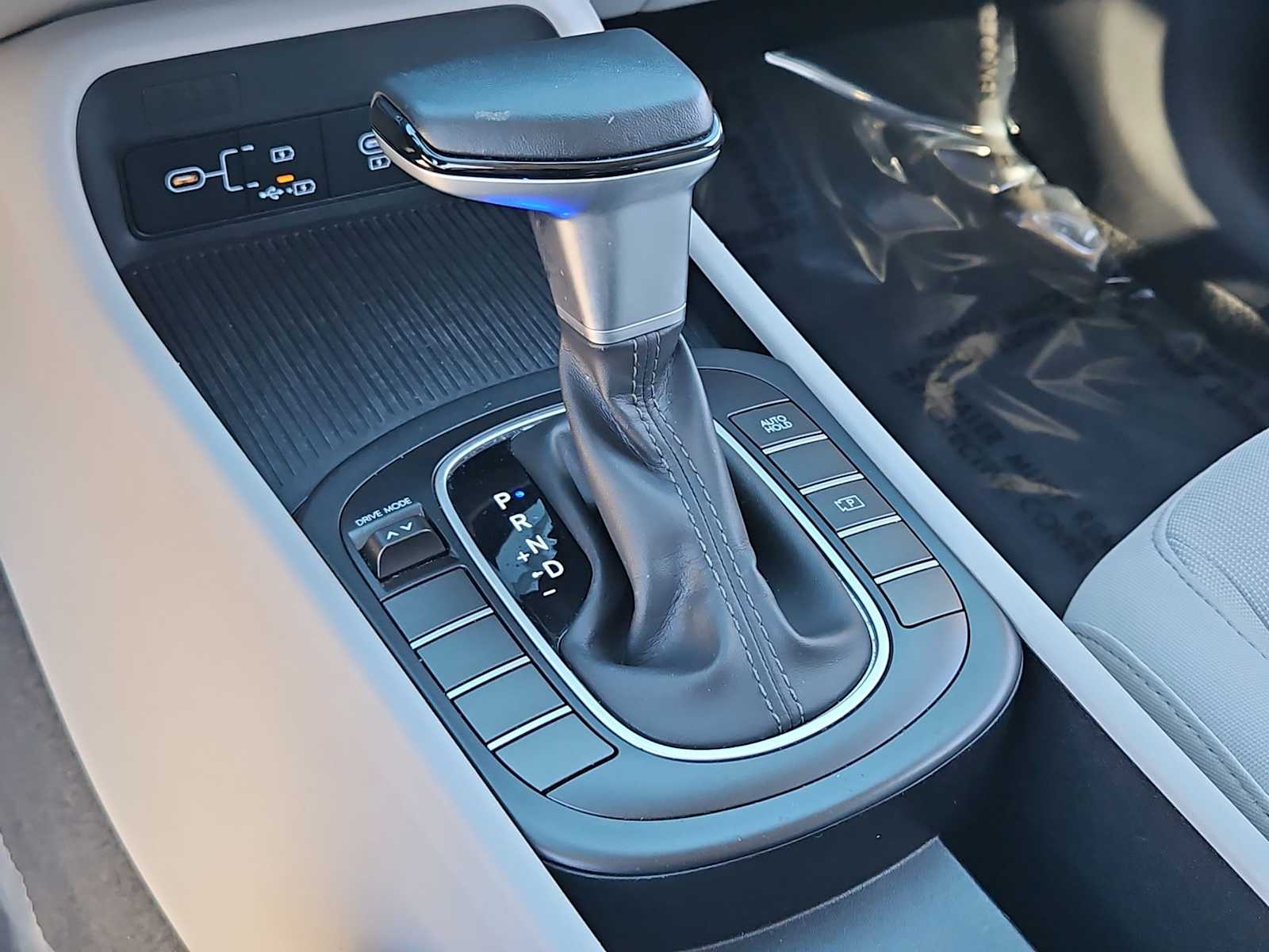 Thumbnail: 2024 Hyundai Kona - 31