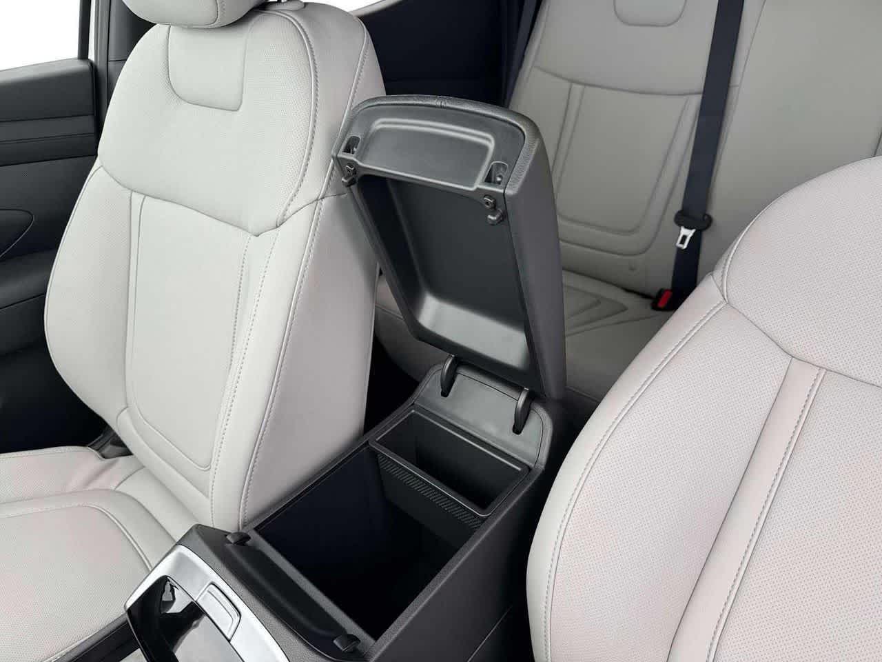 Thumbnail: 2026 Hyundai Santa Cruz - 19