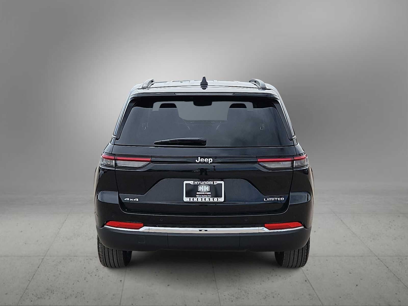 Thumbnail: 2023 Jeep Grand Cherokee - 7