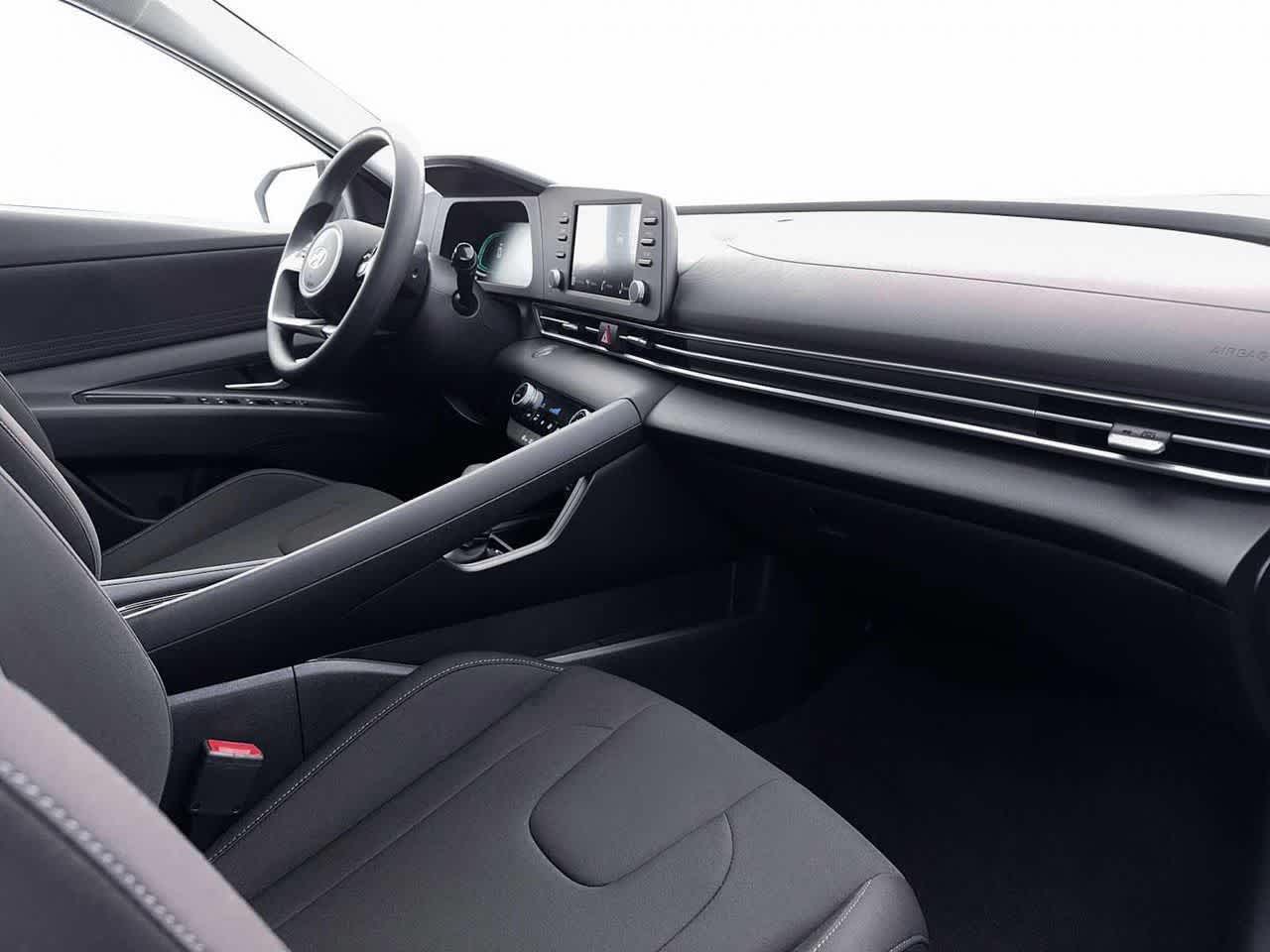 Thumbnail: 2026 Hyundai Elantra - 15