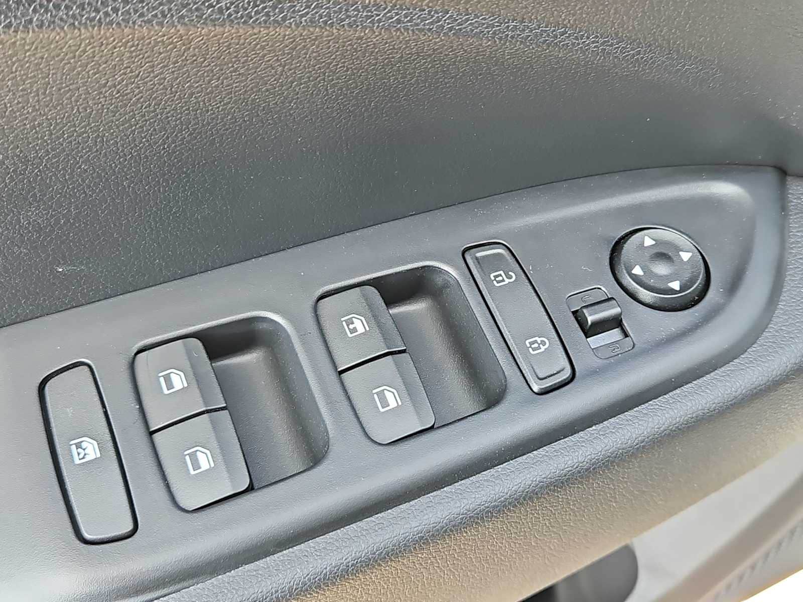 Thumbnail: 2026 Hyundai Venue - 17