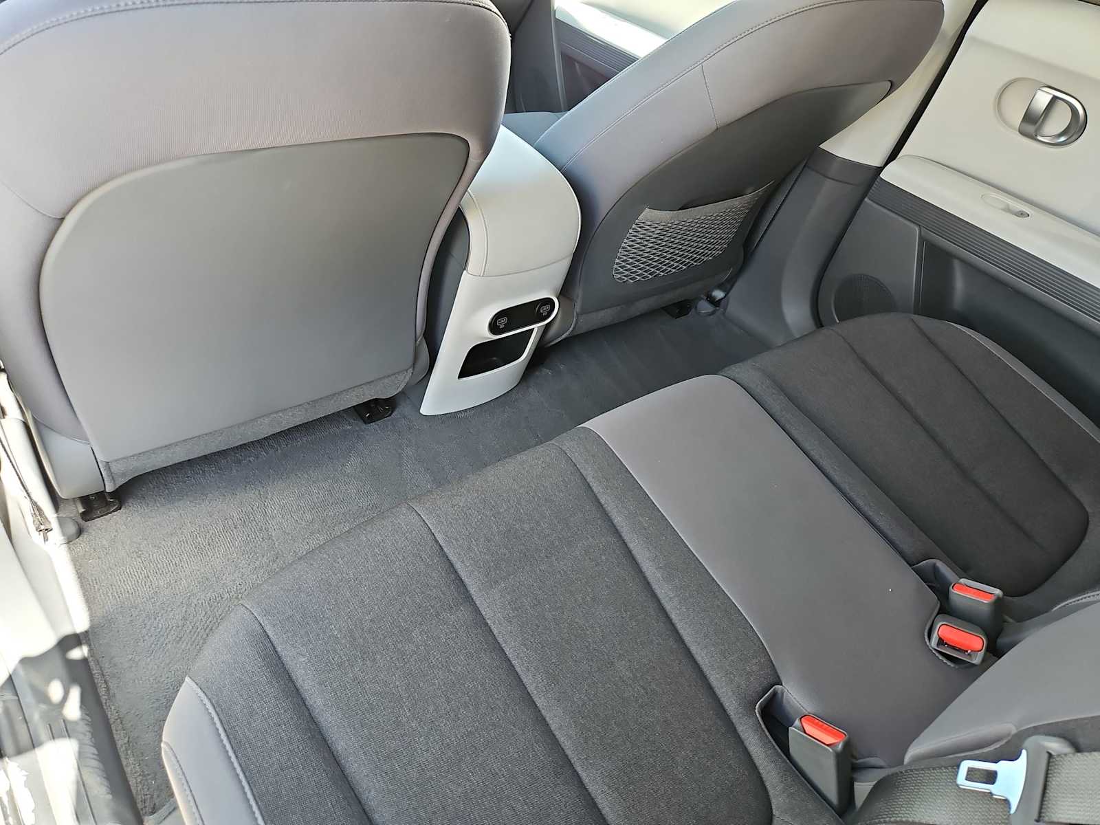 Thumbnail: 2024 Hyundai Ioniq 5 - 18