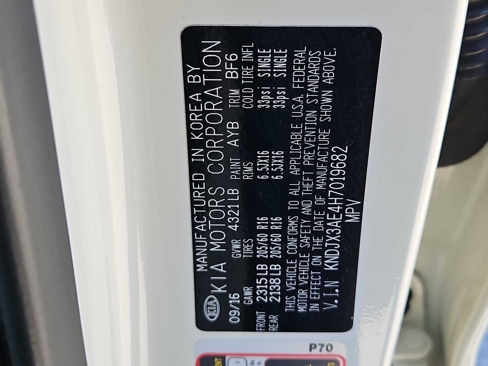 Thumbnail: 2017 Kia Soul EV - 37