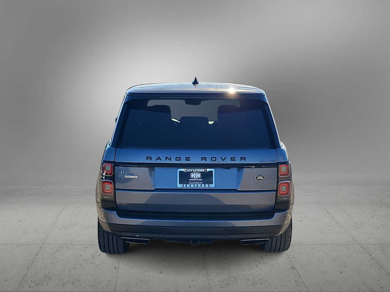 Thumbnail: 2019 Land Rover Range Rover - 7