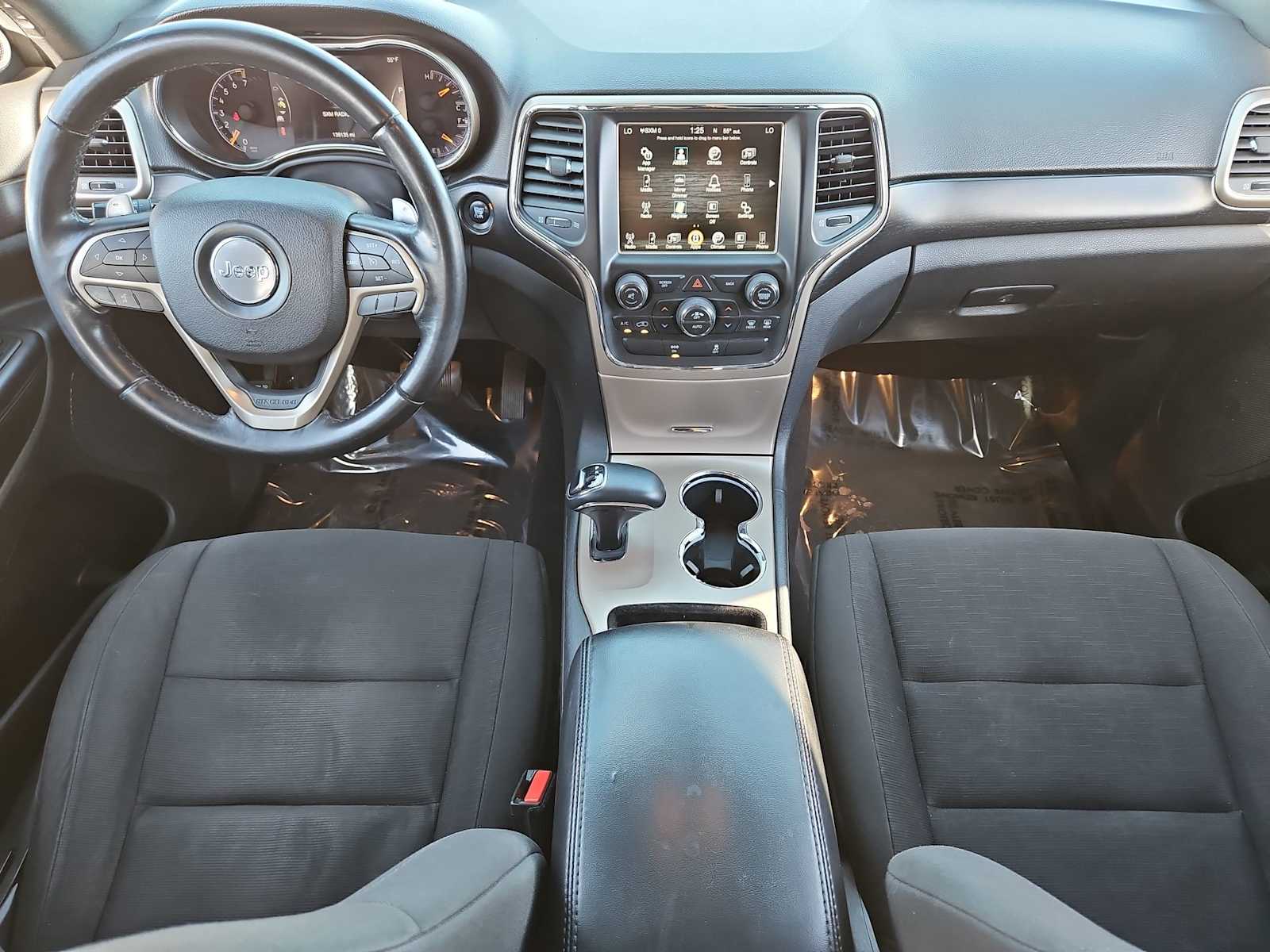 Thumbnail: 2014 Jeep Grand Cherokee - 16