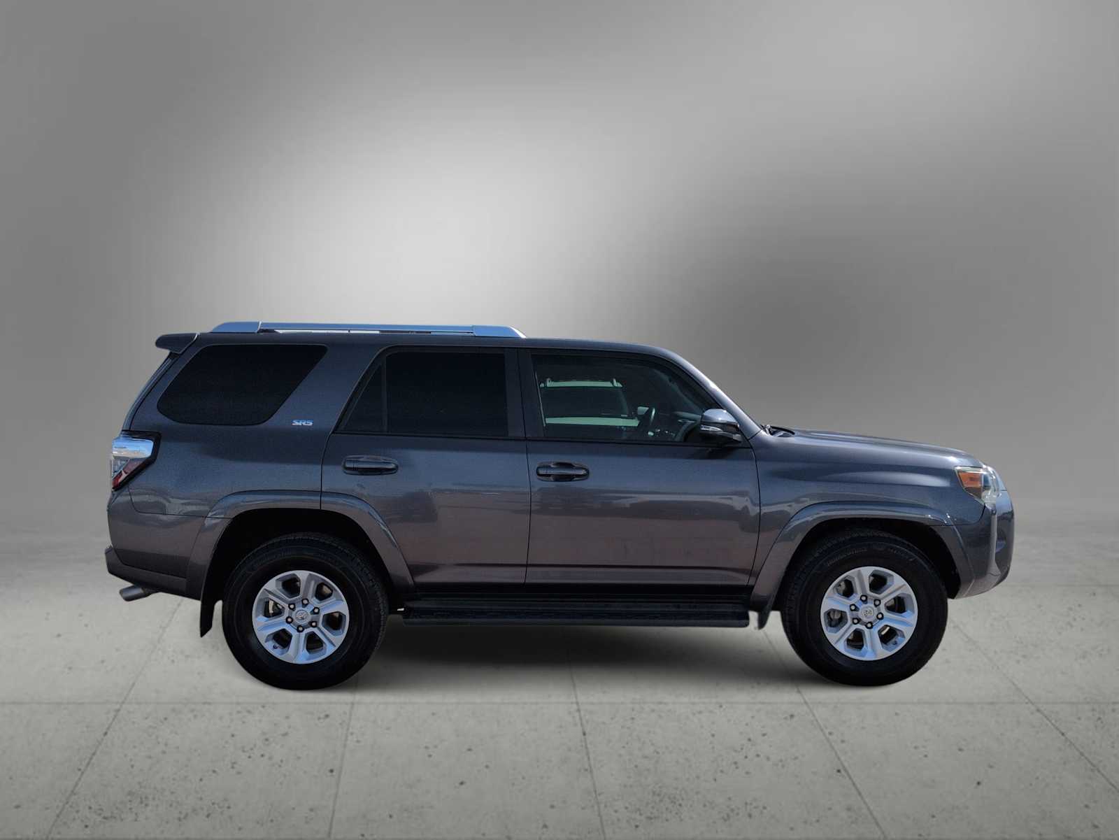 Thumbnail: 2017 Toyota 4Runner - 9