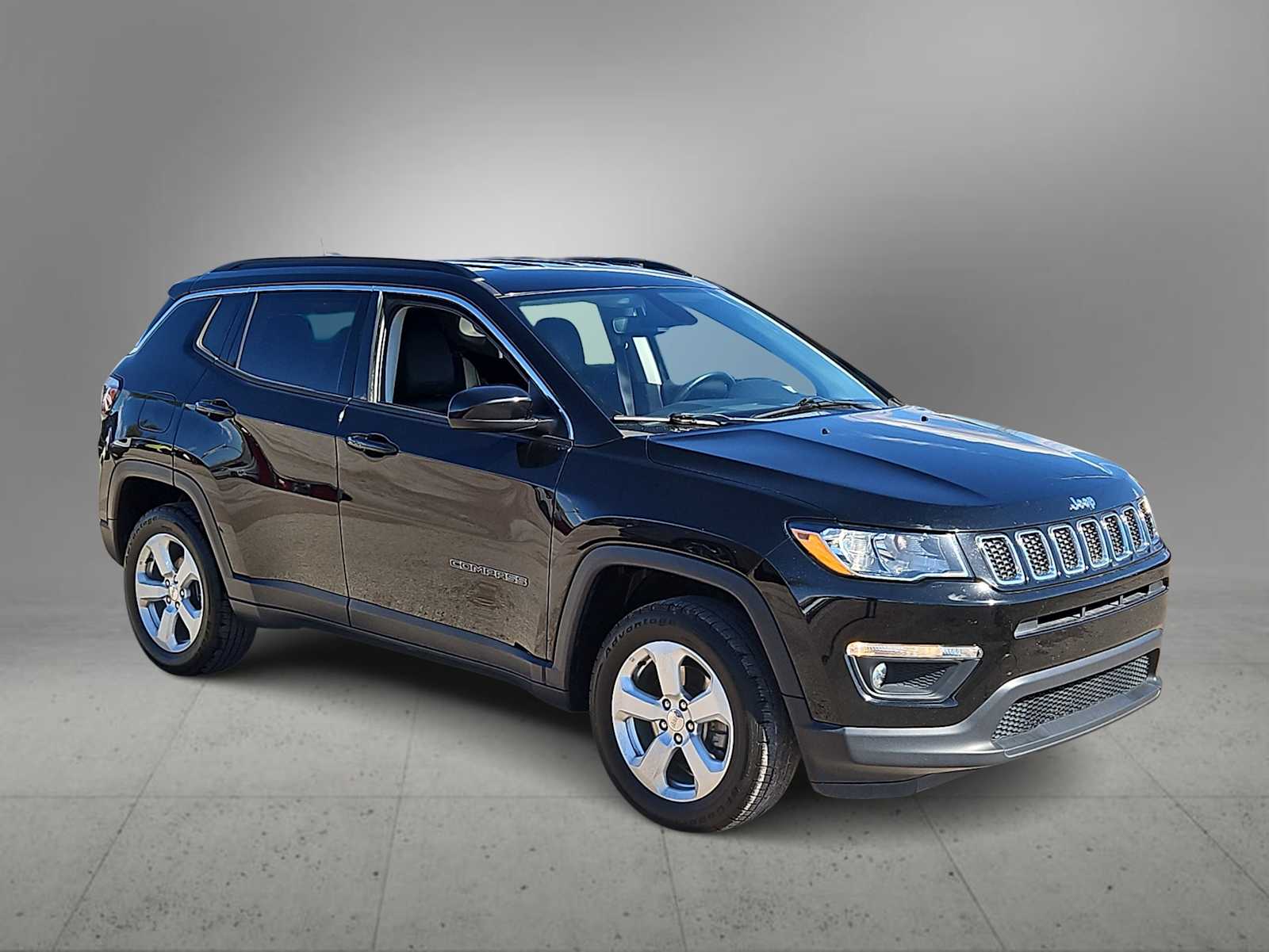 Thumbnail: 2018 Jeep Compass - 2
